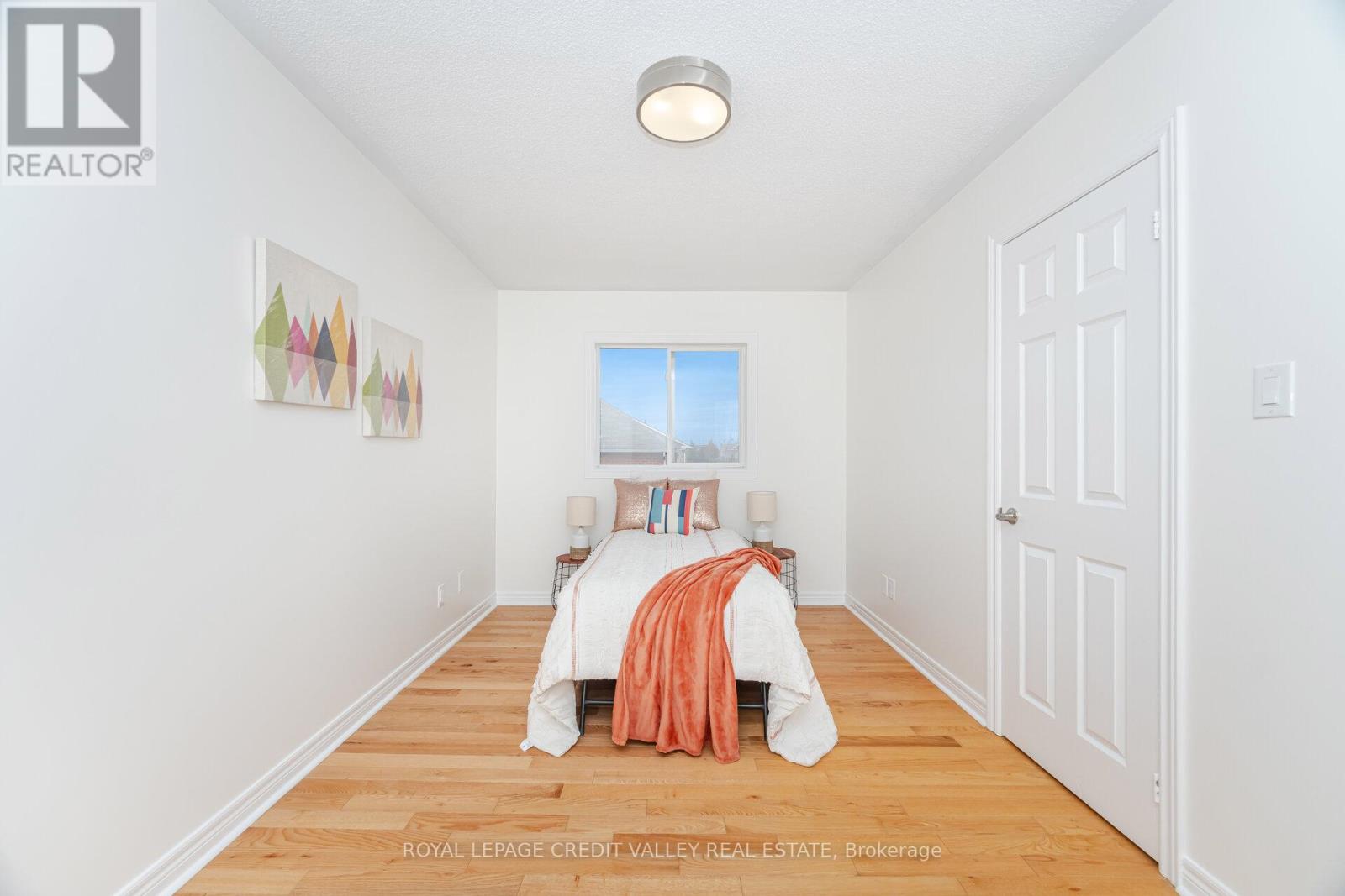 70 Blue Diamond Drive, Brampton, Ontario L6S 6K3 - Photo 32 - W12522624