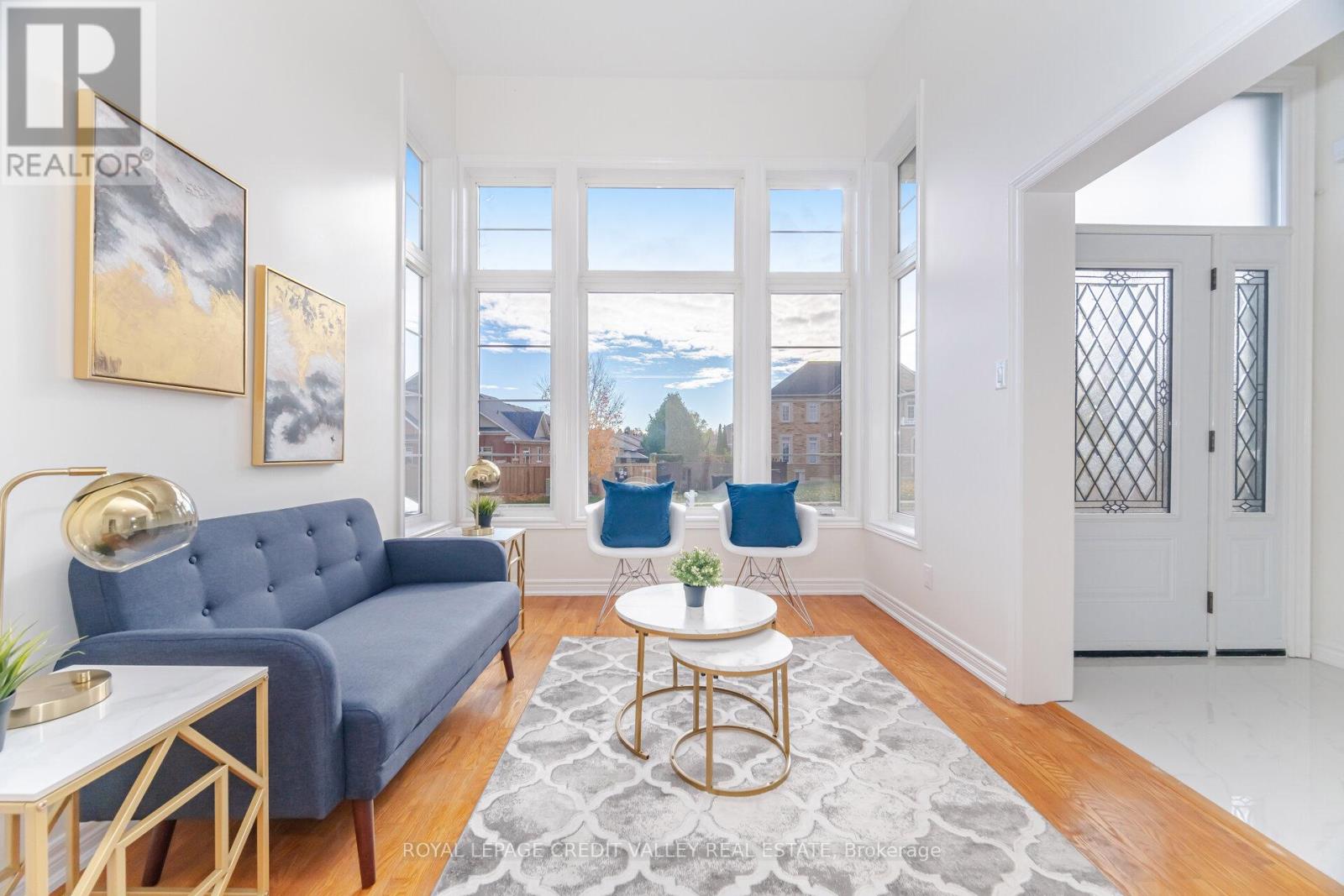 70 Blue Diamond Drive, Brampton, Ontario L6S 6K3 - Photo 6 - W12522624