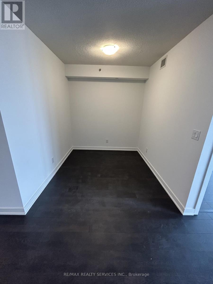 B708 - 3200 Dakota Common Road, Burlington, Ontario  L7M 2A7 - Photo 6 - W12522676