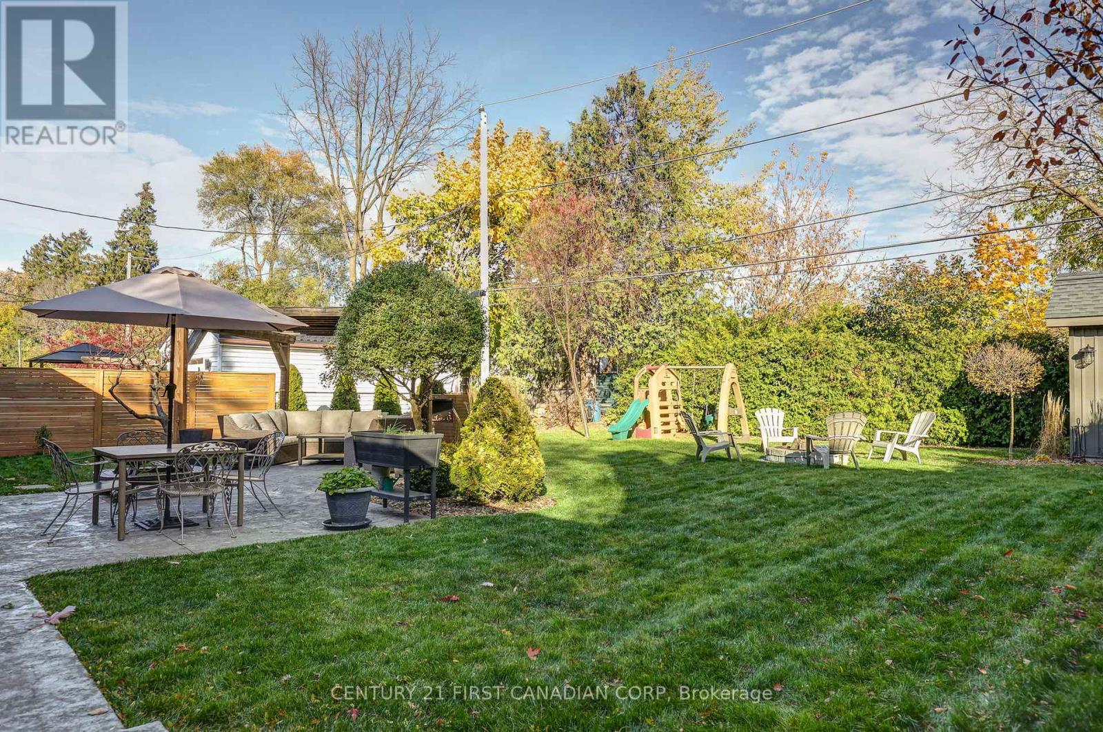 374 Glenrose Drive, London South, Ontario N6K 2A8 - Photo 44 - X12520748