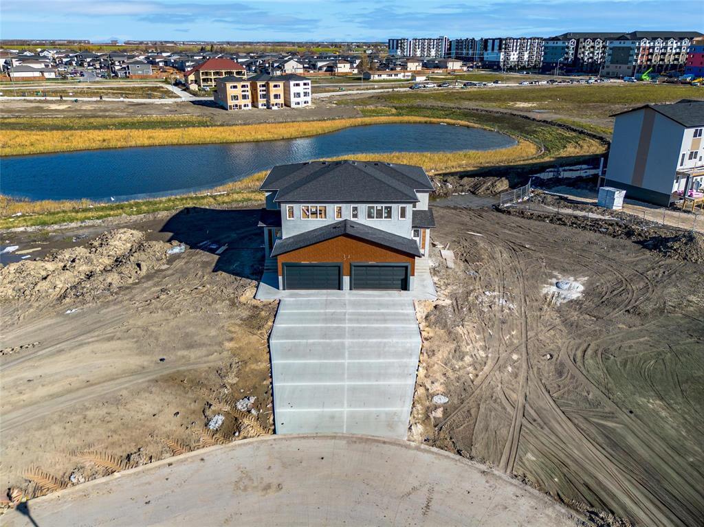 285 Numeracy Lane, Winnipeg, Manitoba  R2P 3A6 - Photo 3 - 202528014