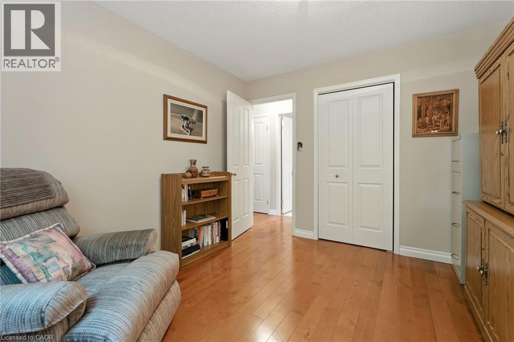 18 Naples Boulevard, Hamilton, Ontario  L9B 2J2 - Photo 19 - 40775064