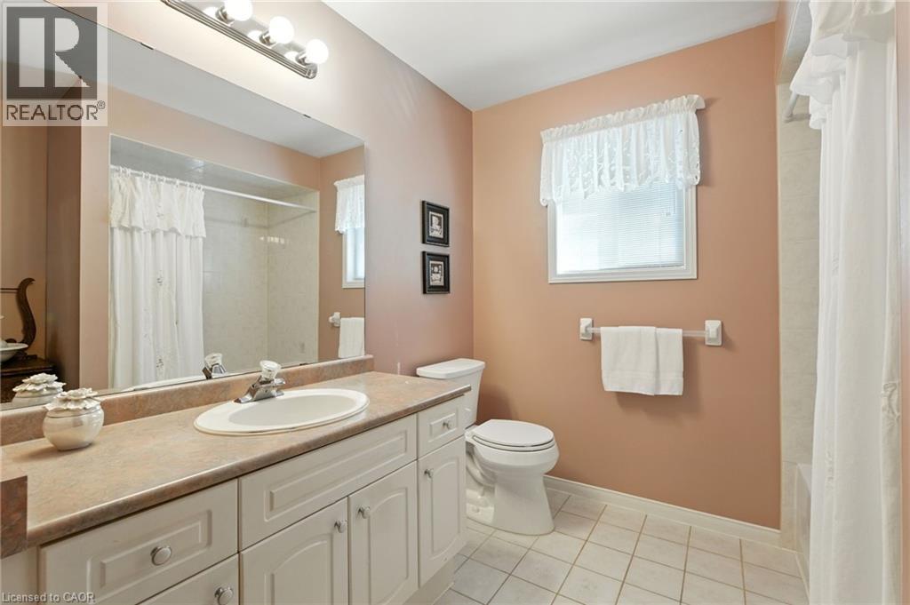 18 Naples Boulevard, Hamilton, Ontario  L9B 2J2 - Photo 36 - 40775064