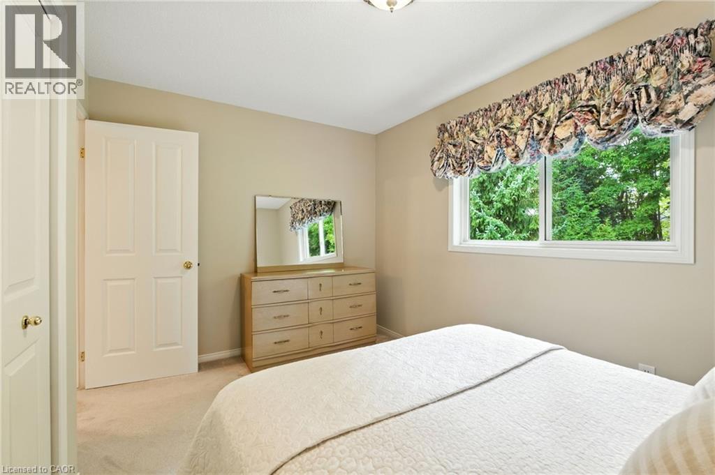 18 Naples Boulevard, Hamilton, Ontario  L9B 2J2 - Photo 31 - 40775064