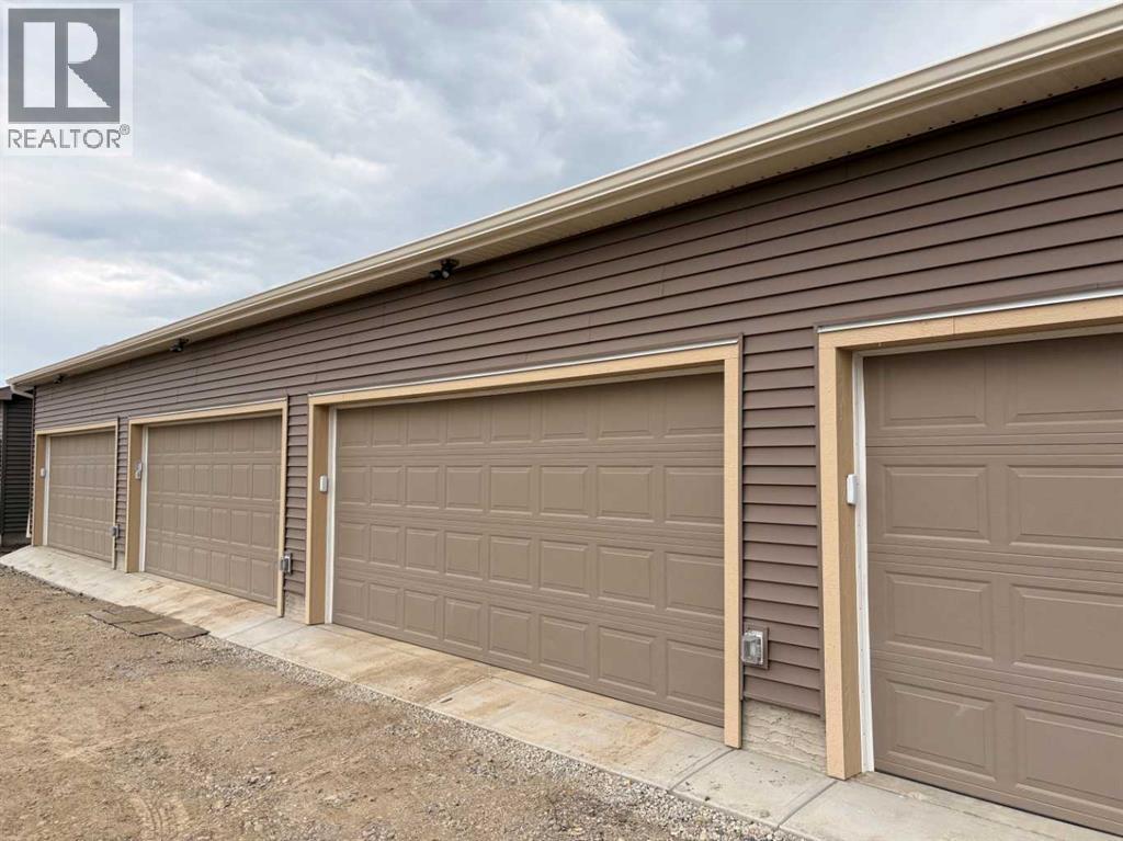 754 Wolf Willow Boulevard Se, Calgary, Alberta  T2X 5R4 - Photo 5 - A2249297