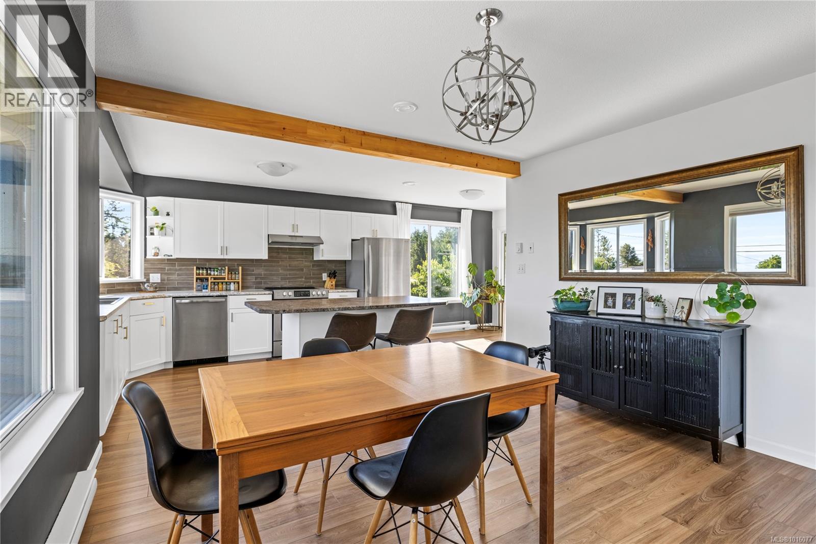 1184 Centre Rd, Qualicum Beach, British Columbia  V9K 2G8 - Photo 9 - 1016077