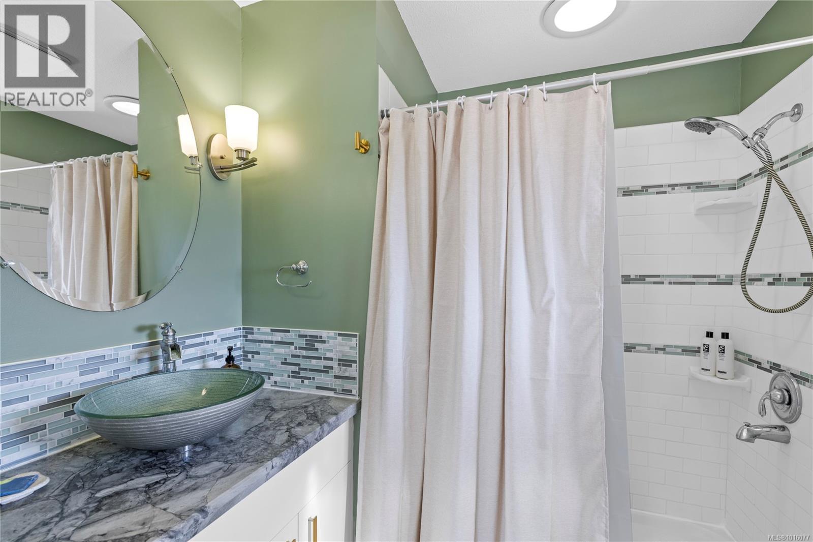 1184 Centre Rd, Qualicum Beach, British Columbia  V9K 2G8 - Photo 32 - 1016077