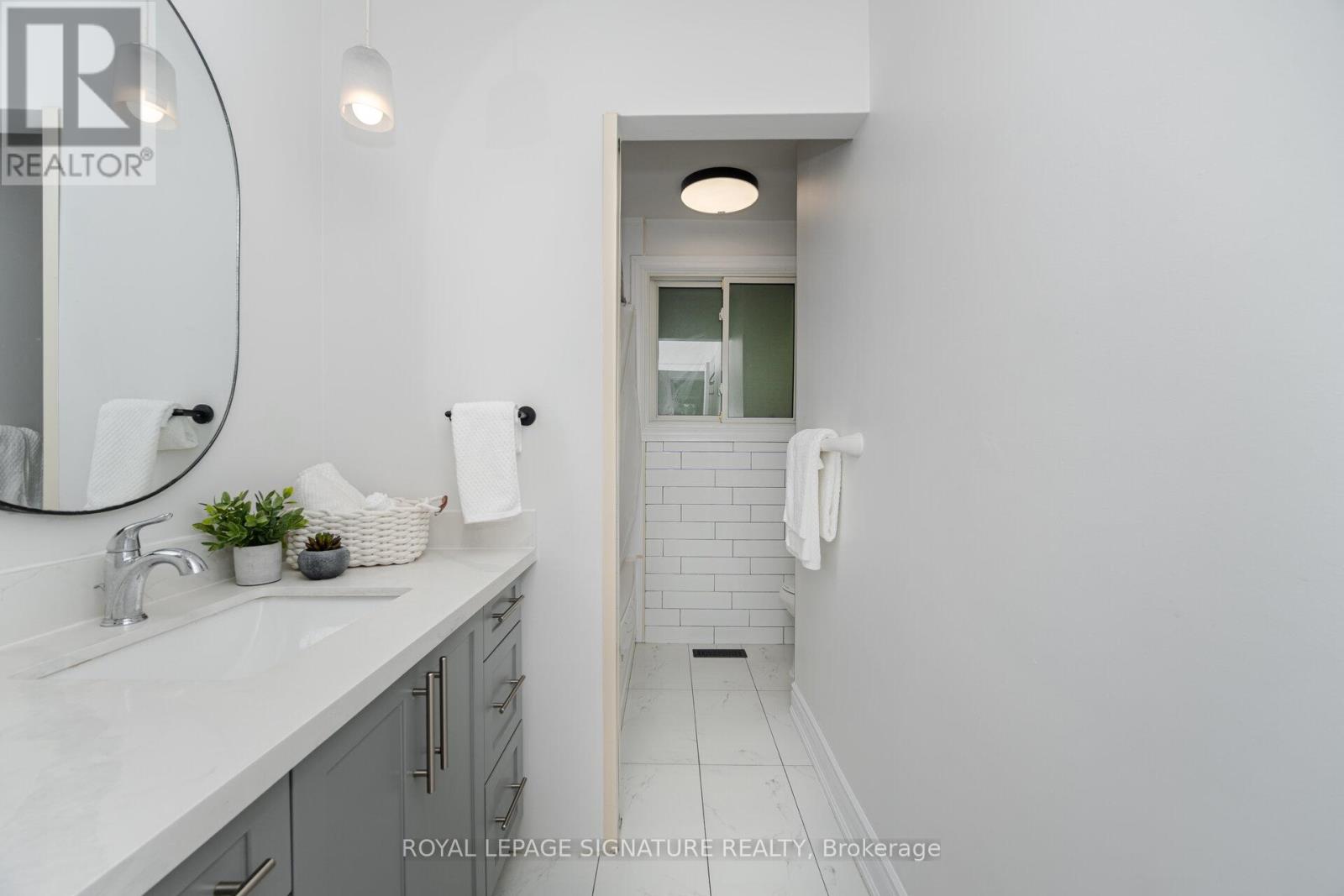 47 Eagen Drive, Kitchener, Ontario  N2M 1W1 - Photo 25 - X12522454