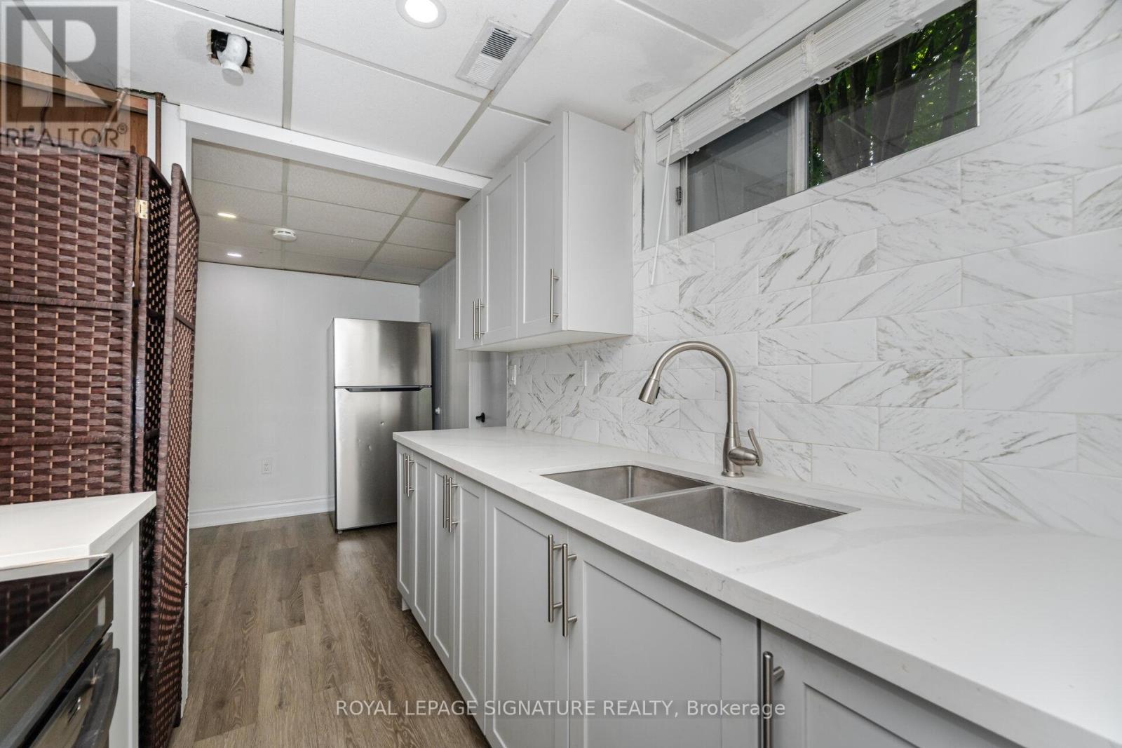 47 Eagen Drive, Kitchener, Ontario  N2M 1W1 - Photo 38 - X12522454