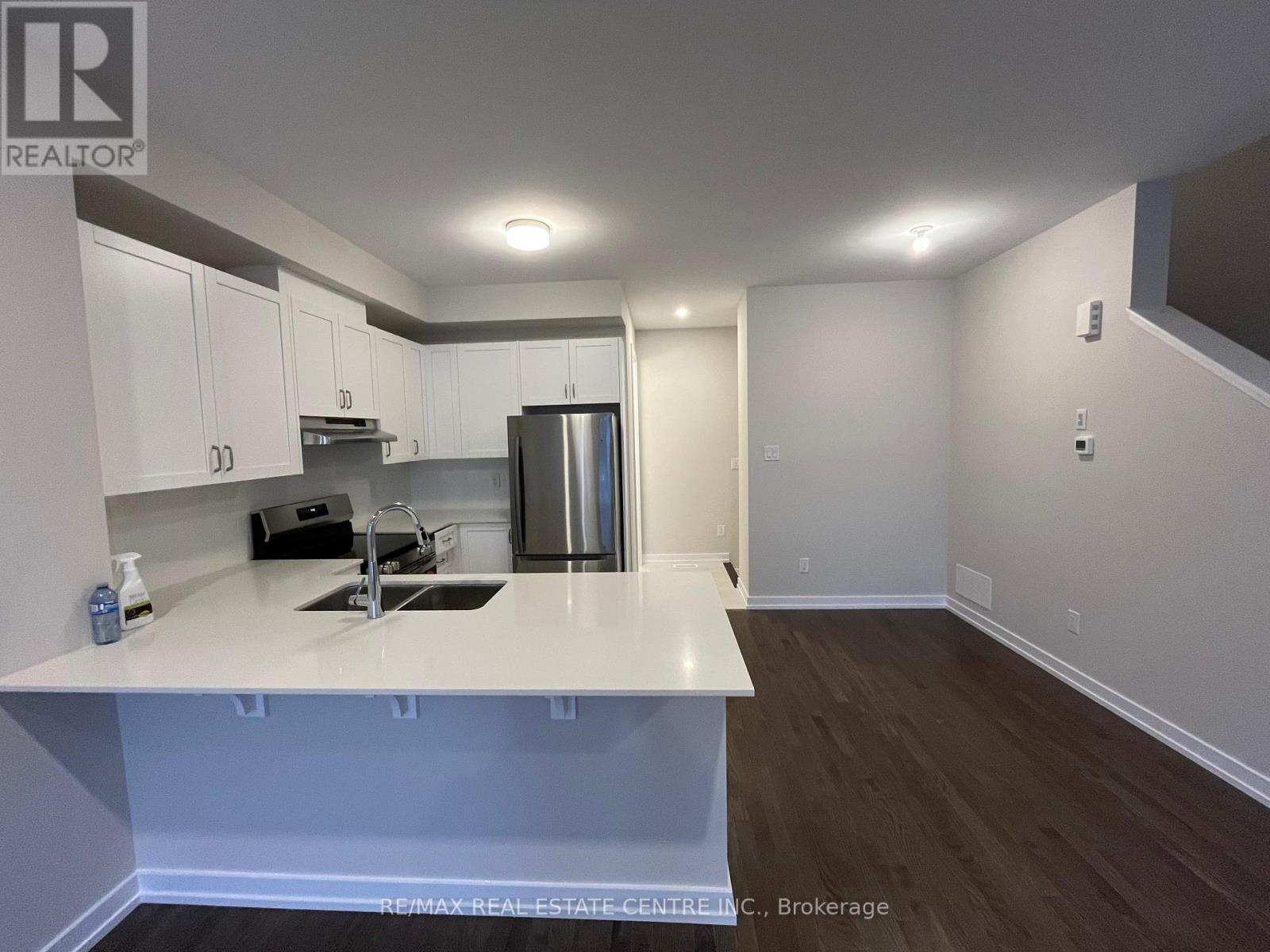 536 Oldenburg Avenue, Ottawa, Ontario  K0A 2Z0 - Photo 3 - X12522468