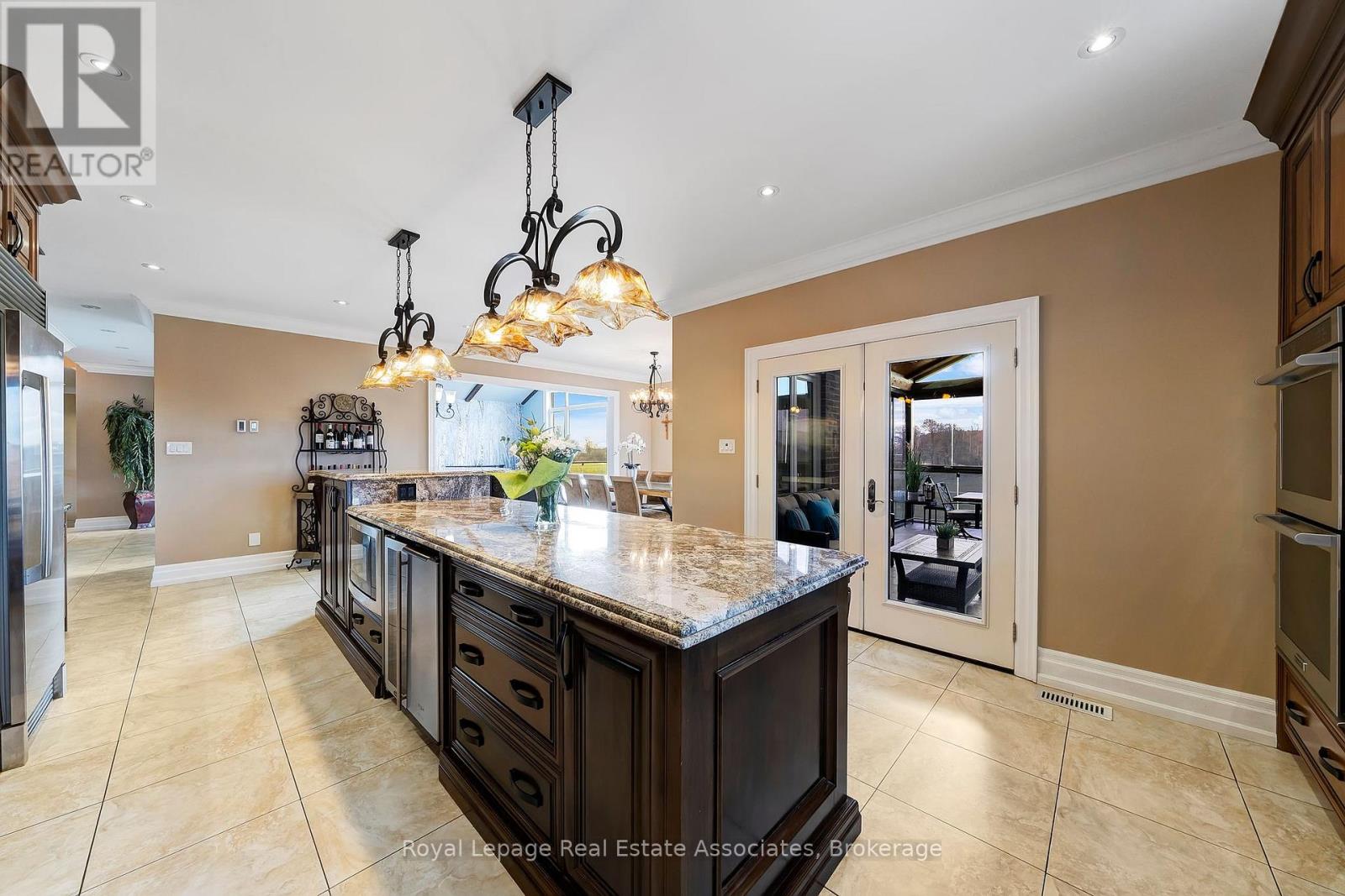 1130 Ridge Road, Hamilton, Ontario  L8J 2X5 - Photo 15 - X12522482