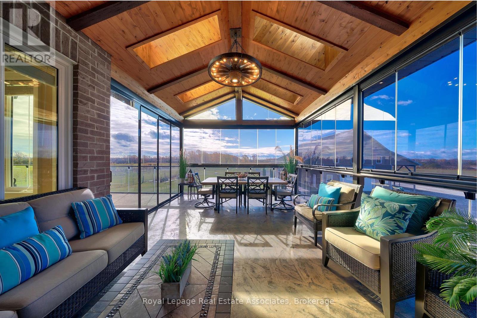 1130 Ridge Road, Hamilton, Ontario  L8J 2X5 - Photo 16 - X12522482