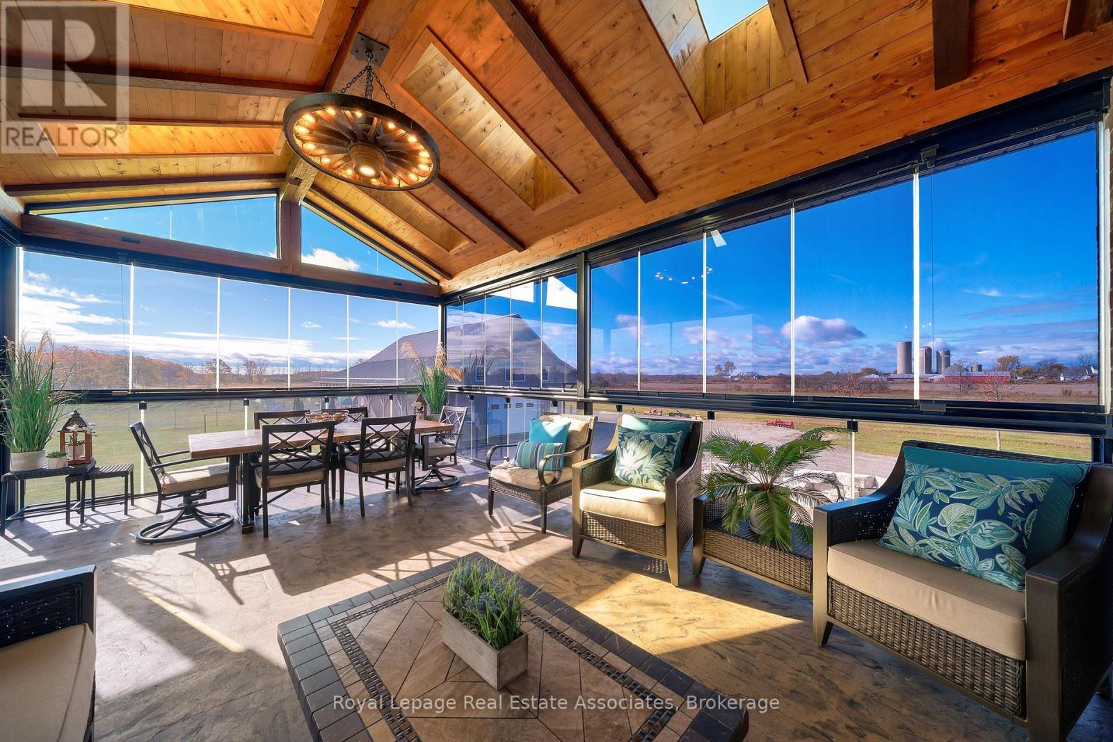 1130 Ridge Road, Hamilton, Ontario  L8J 2X5 - Photo 17 - X12522482