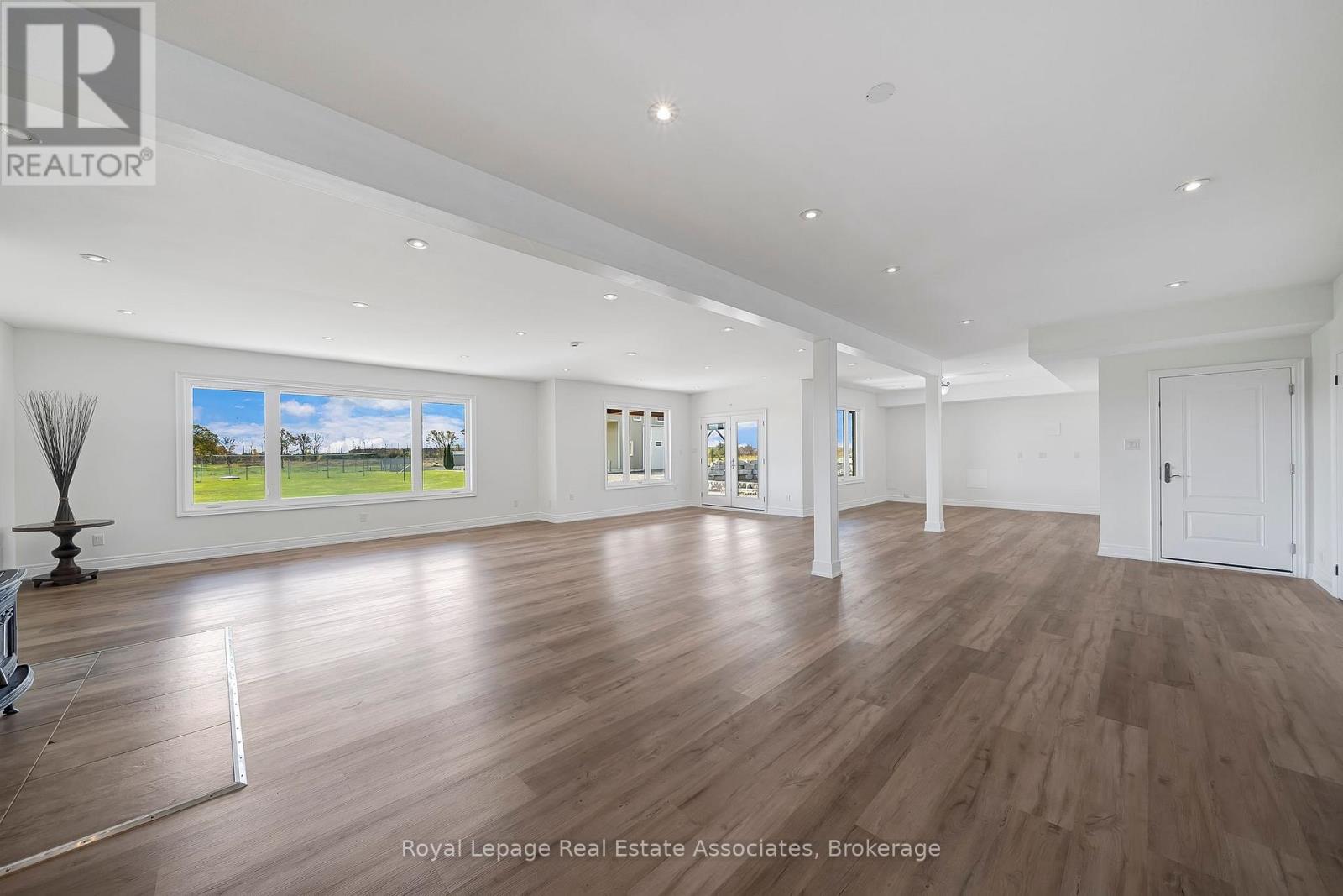 1130 Ridge Road, Hamilton, Ontario  L8J 2X5 - Photo 36 - X12522482