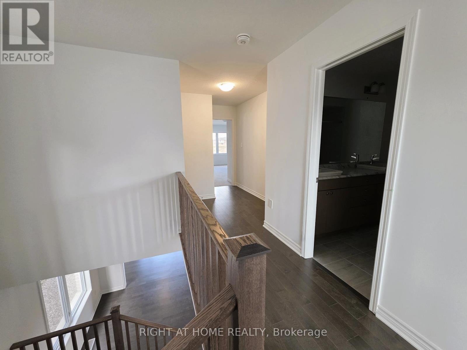 274 Millstone Street, Kitchener, Ontario  N2R 0V3 - Photo 15 - X12522488