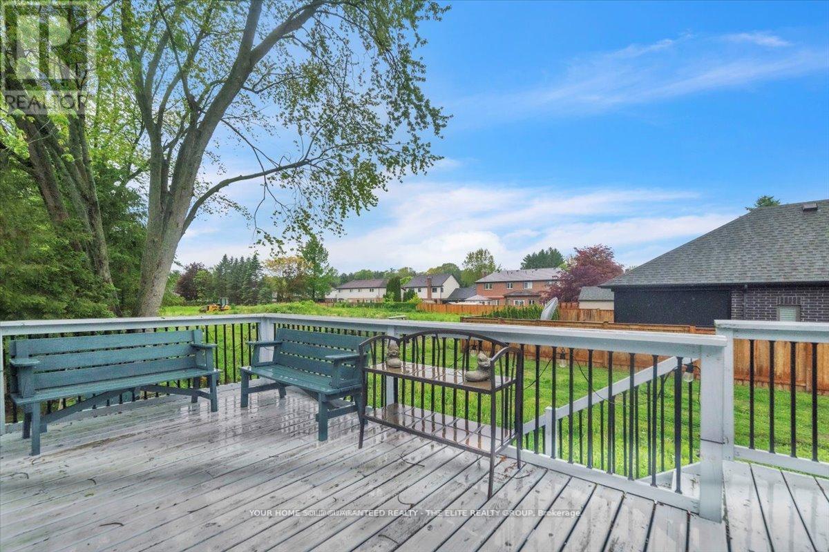 1146 Line Avenue, Pelham, Ontario  L3C 3C4 - Photo 11 - X12522502