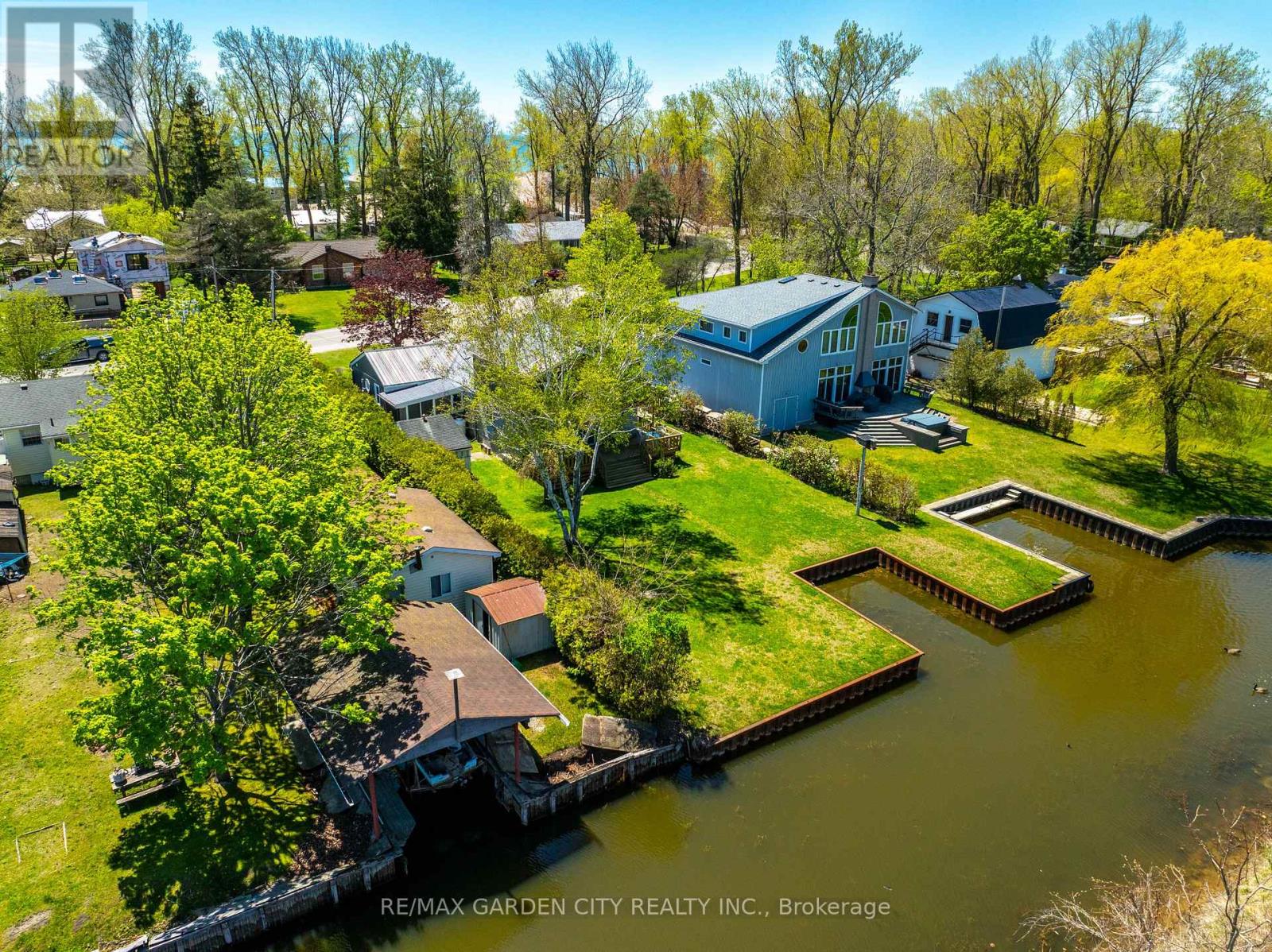 270 Erie Boulevard, Norfolk, Ontario  N0E 1M0 - Photo 33 - X12522560