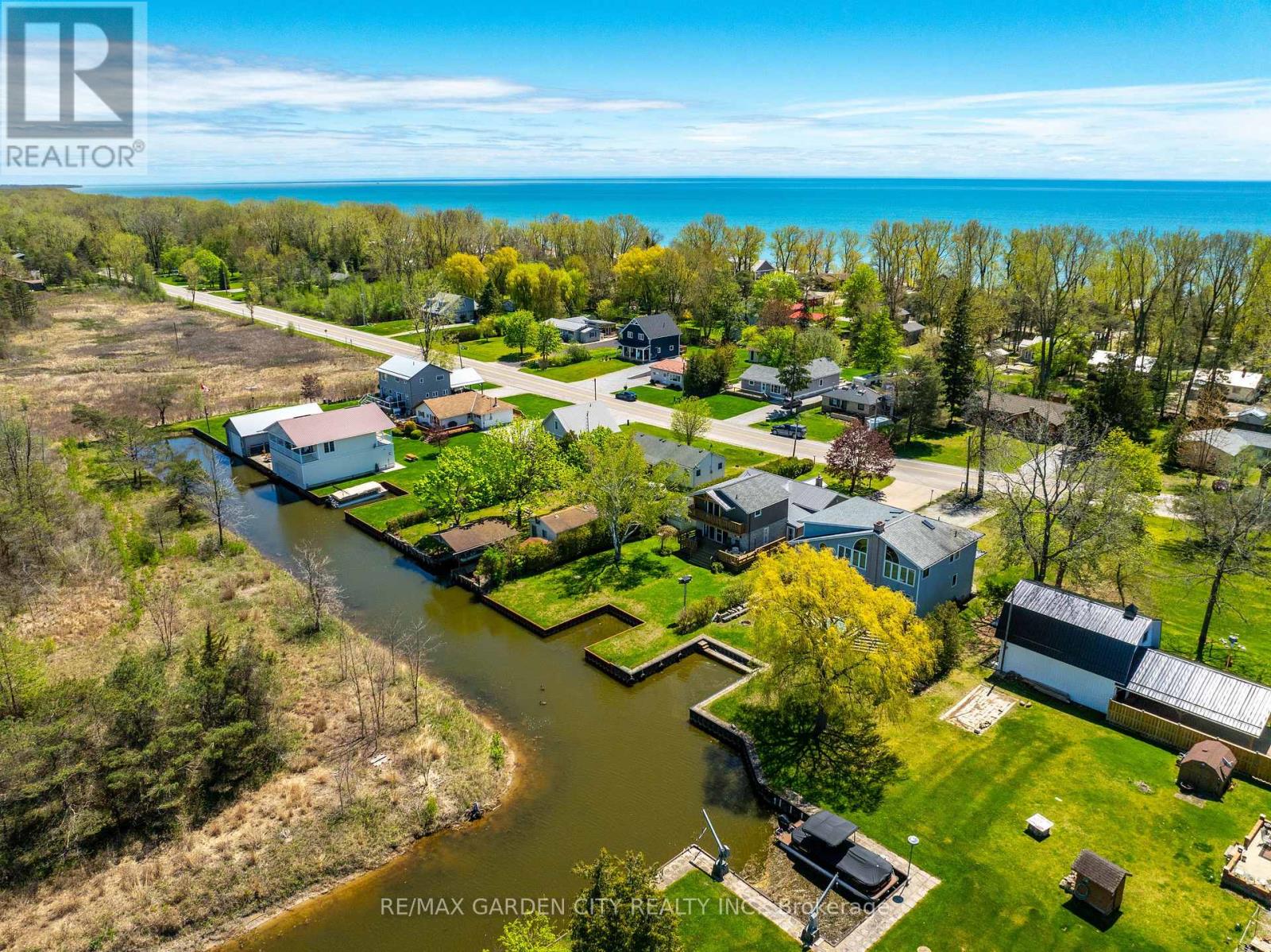 270 Erie Boulevard, Norfolk, Ontario  N0E 1M0 - Photo 34 - X12522560