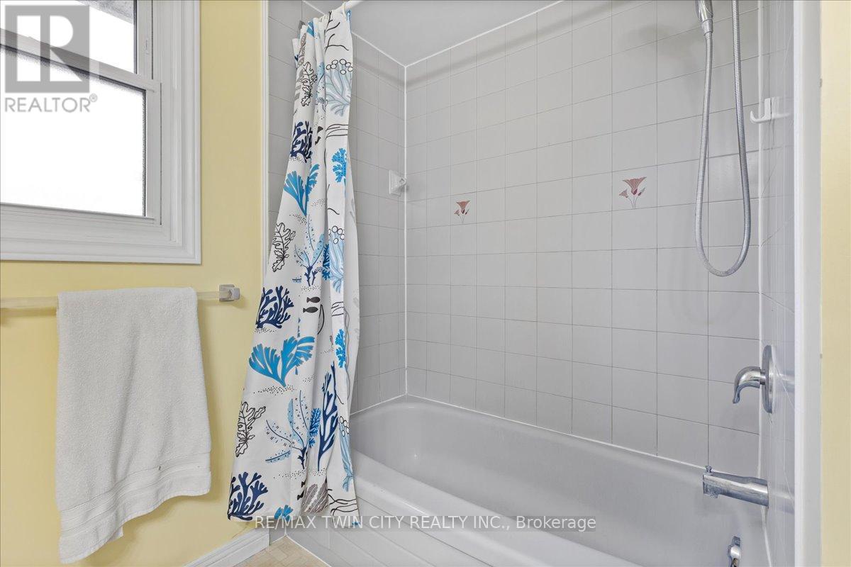 41 Naskapi Street, Woodstock, Ontario  N4T 1G5 - Photo 26 - X12522590