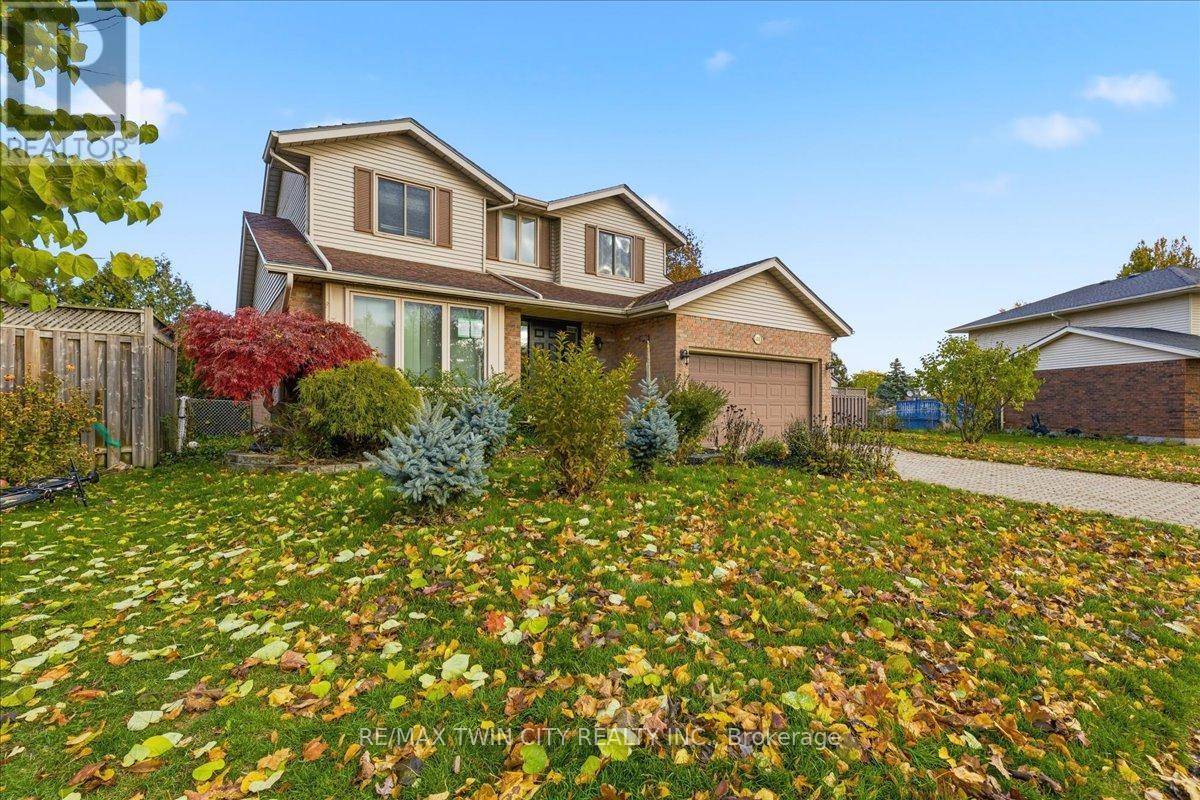 41 Naskapi Street, Woodstock, Ontario  N4T 1G5 - Photo 3 - X12522590