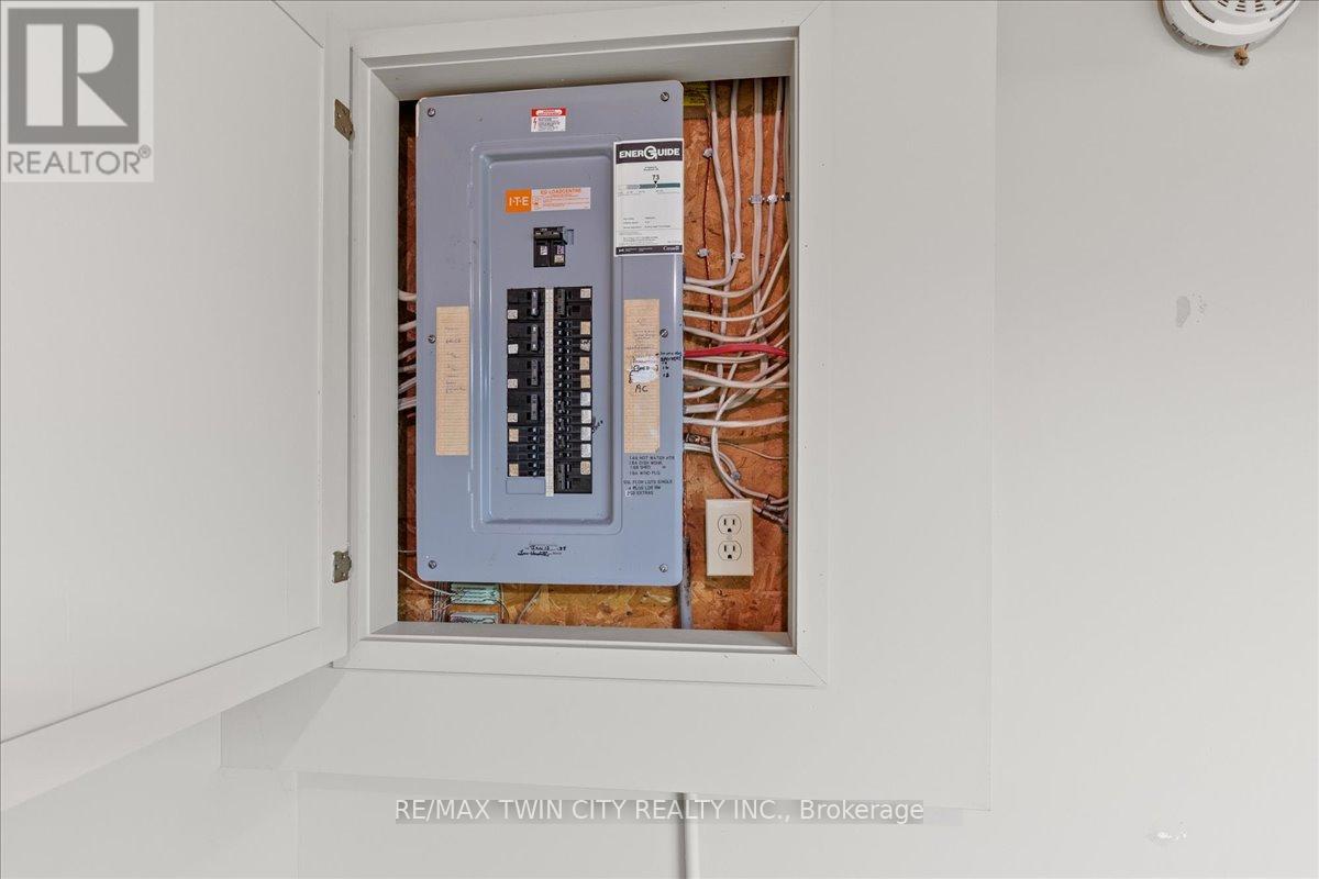 41 Naskapi Street, Woodstock, Ontario  N4T 1G5 - Photo 36 - X12522590