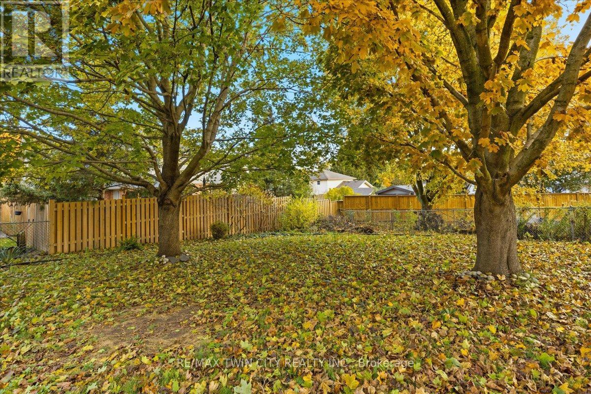 41 Naskapi Street, Woodstock, Ontario  N4T 1G5 - Photo 45 - X12522590