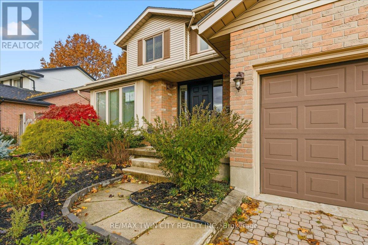 41 Naskapi Street, Woodstock, Ontario  N4T 1G5 - Photo 5 - X12522590