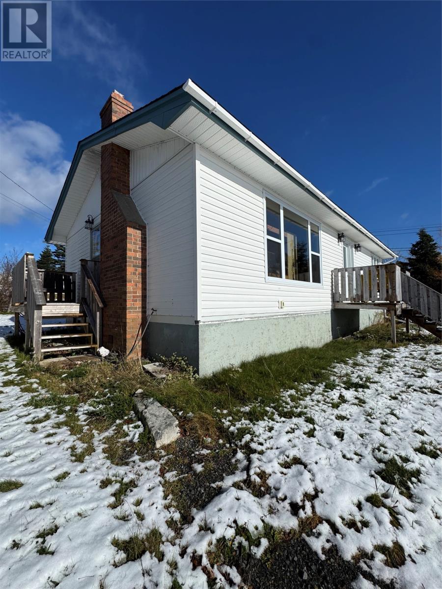 567 Main Street, Whitbourne, Newfoundland & Labrador  A0B 3K0 - Photo 3 - 1292438