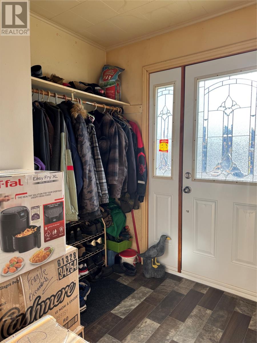 567 Main Street, Whitbourne, Newfoundland & Labrador  A0B 3K0 - Photo 9 - 1292438