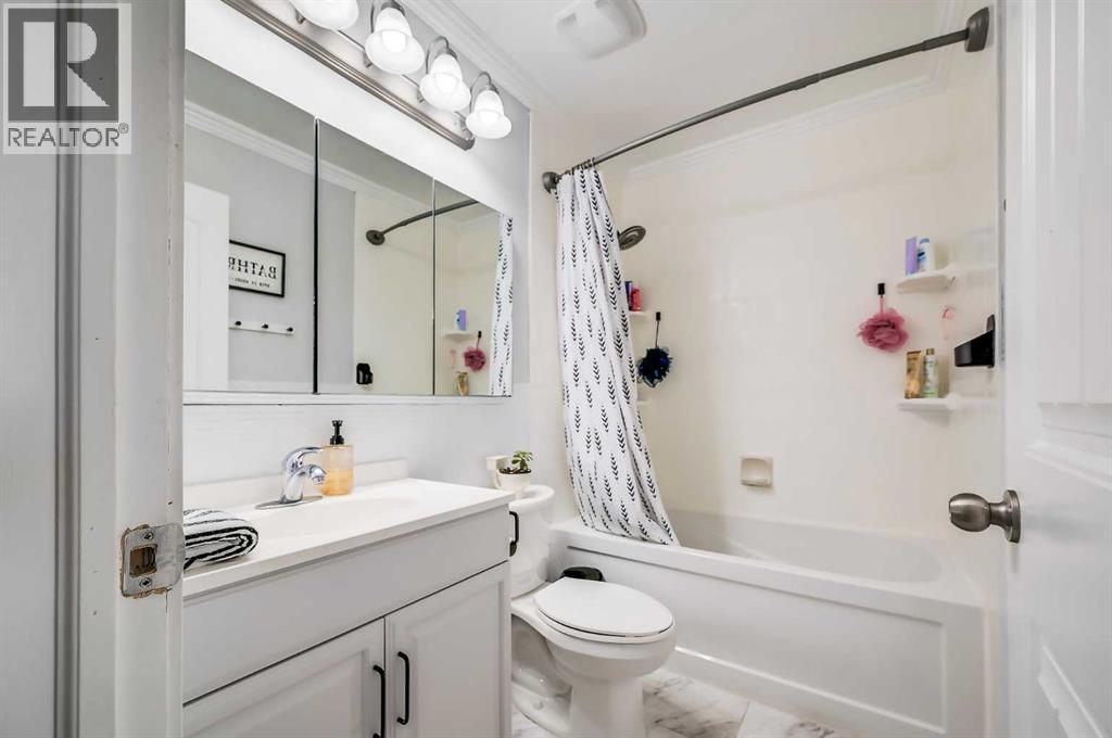 828 Queensland Drive Se, Calgary, Alberta  T2J 4T1 - Photo 15 - A2269350