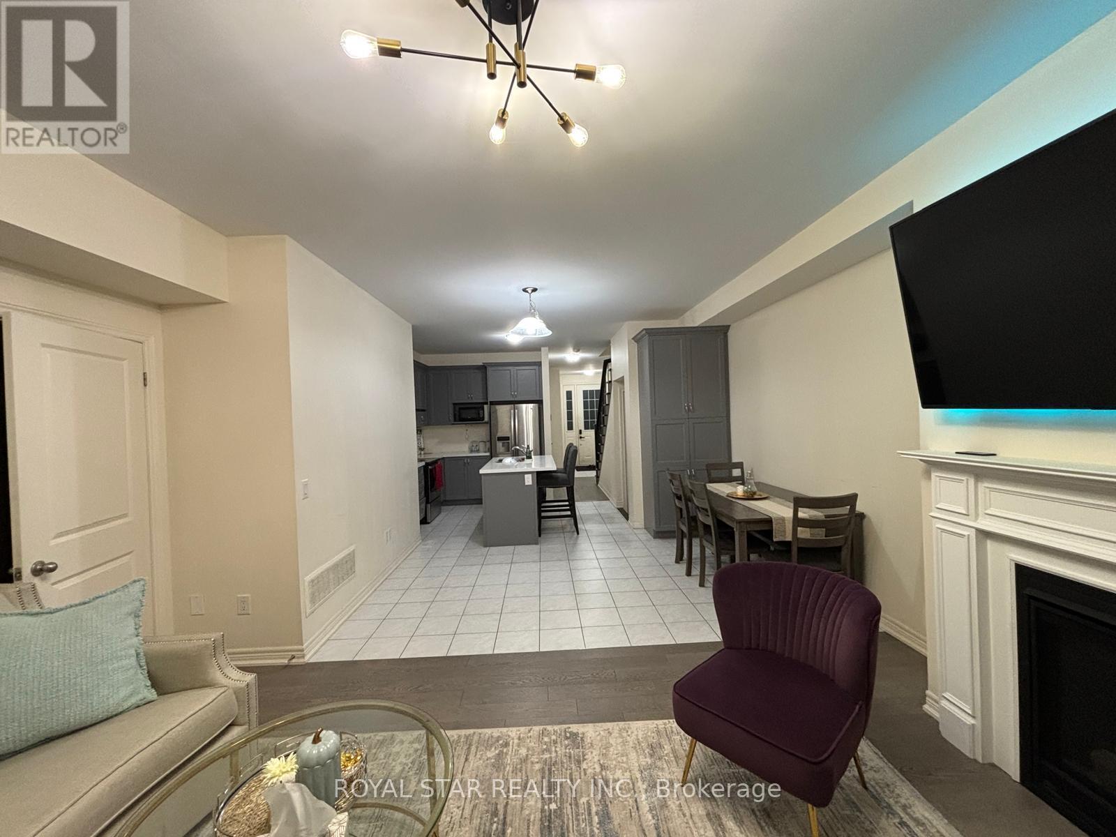 10 Fresnel Road, Brampton, Ontario L7A 4Z3 - Photo 6 - W12514380