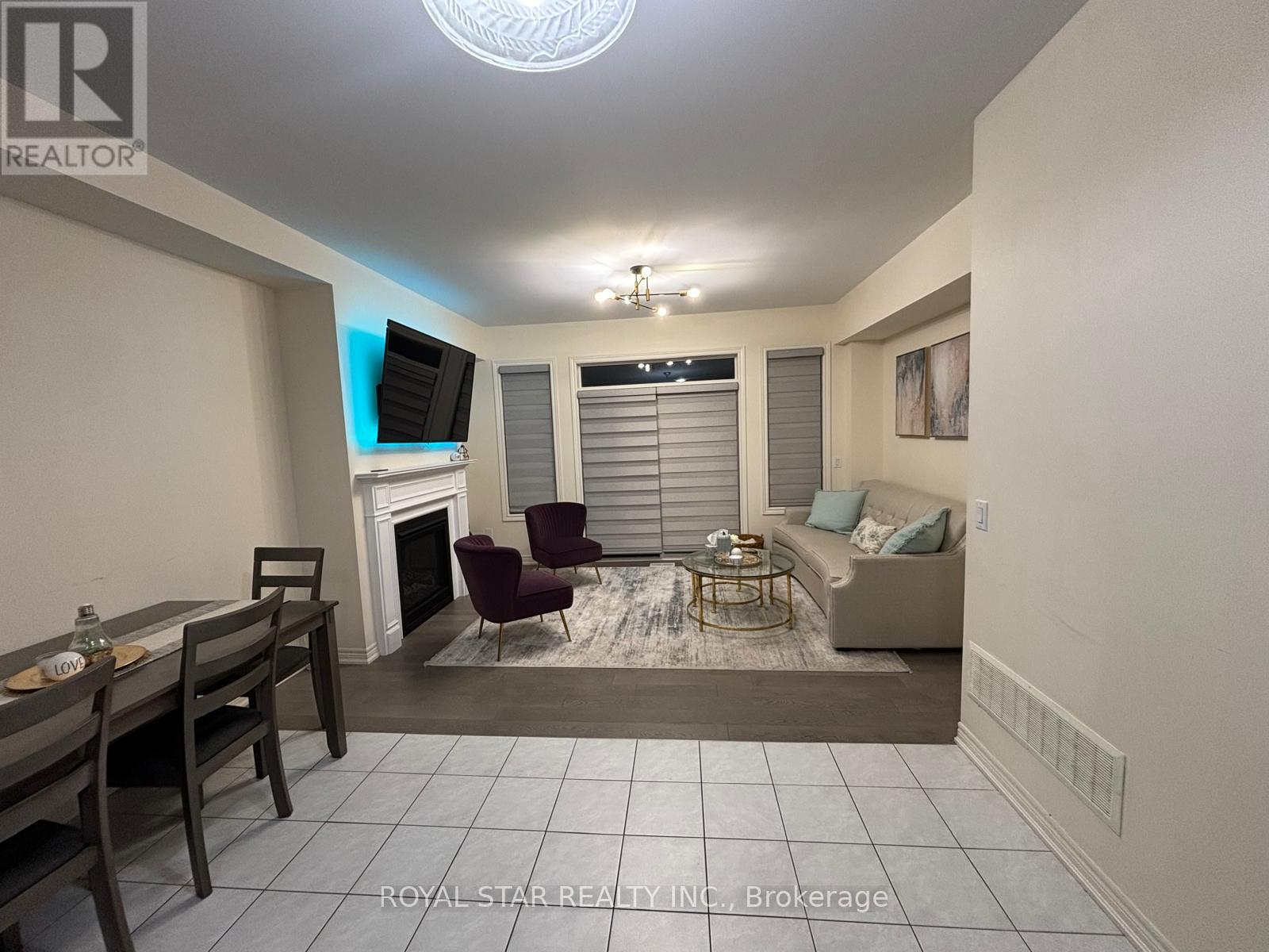 10 Fresnel Road, Brampton, Ontario L7A 4Z3 - Photo 4 - W12514380