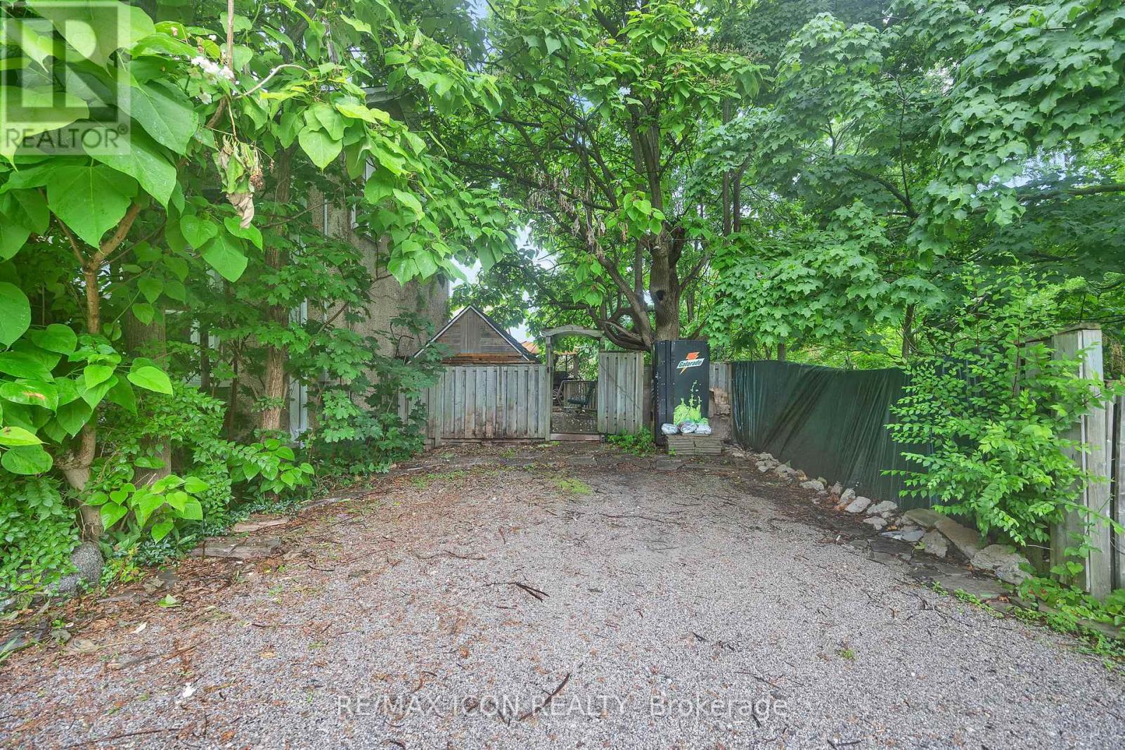 115 Cedar Street, Cambridge, Ontario  N1S 1V7 - Photo 25 - X12459211