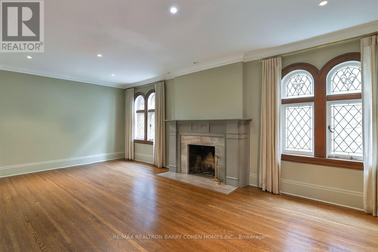 216 Dunvegan Road, Toronto, Ontario  M5P 2P2 - Photo 3 - C12522404