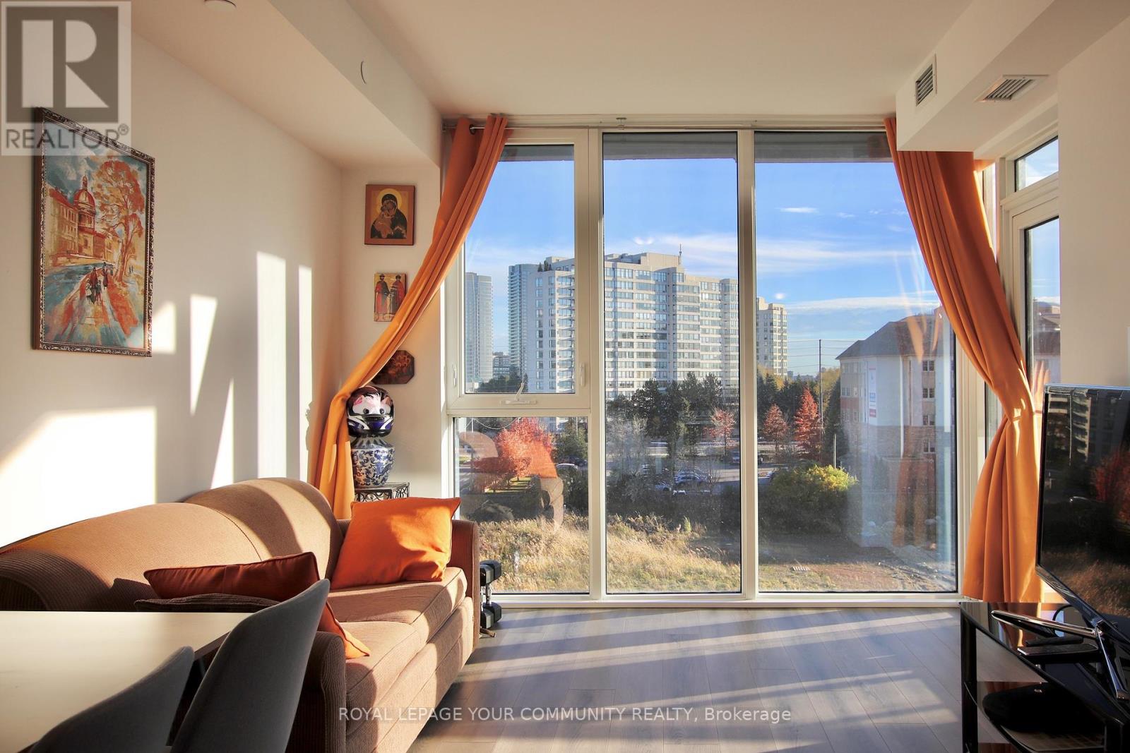 404 - 20 Gatineau Drive, Vaughan, Ontario  L4J 0L3 - Photo 7 - N12496338