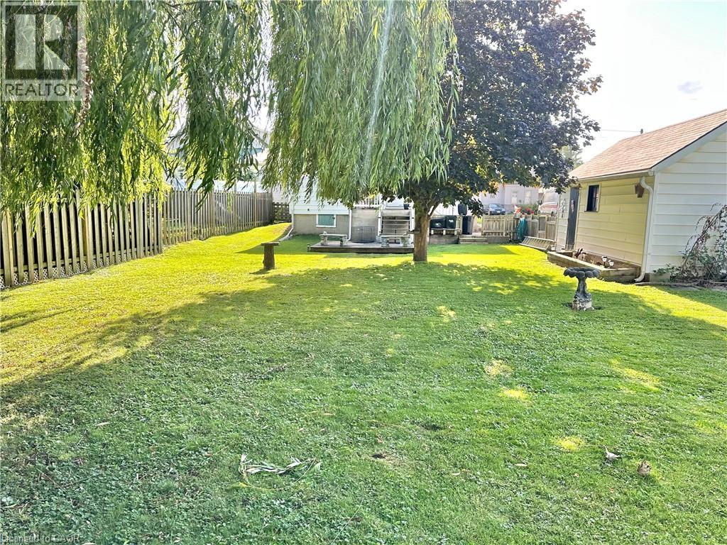 227 Head Street N, Simcoe, Ontario N3Y 3X8 - Photo 3 - 40786632