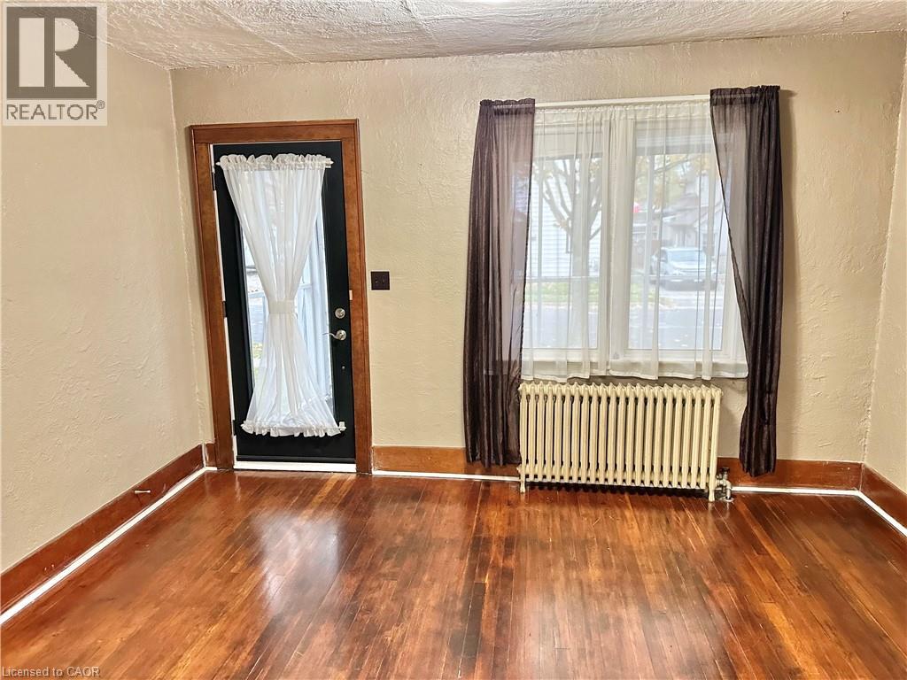 227 Head Street N, Simcoe, Ontario N3Y 3X8 - Photo 9 - 40786632