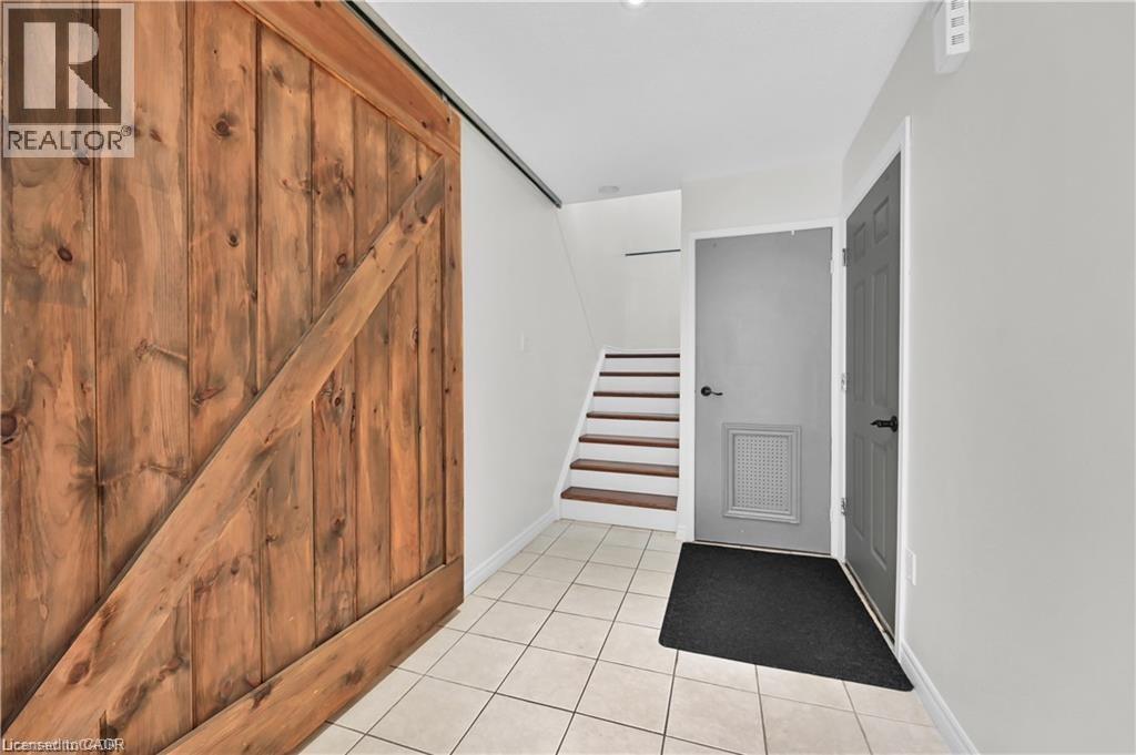 3347 Hannibal Road, Burlington, Ontario  L7M 1R8 - Photo 5 - 40786583