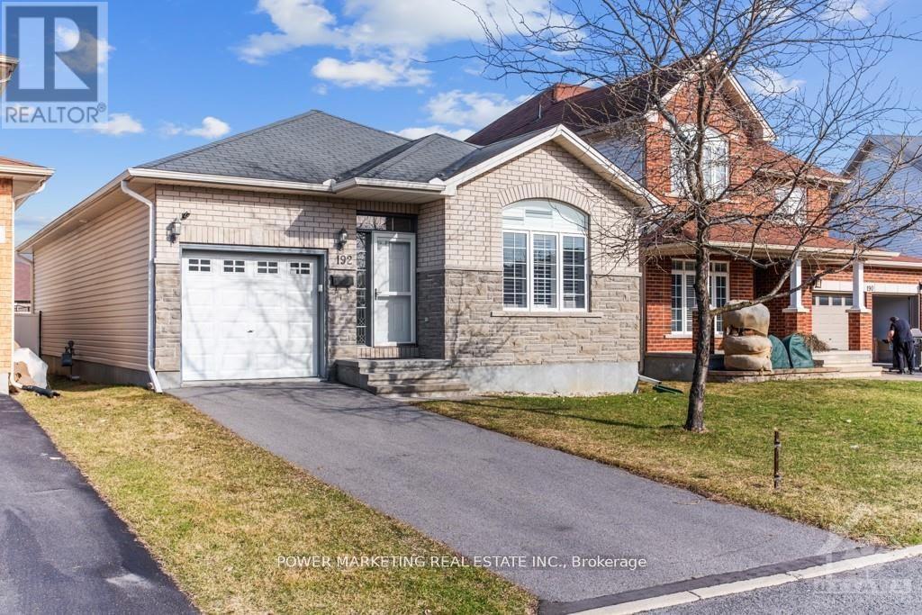 192 FELICITY CRESCENT, Ottawa, Ontario