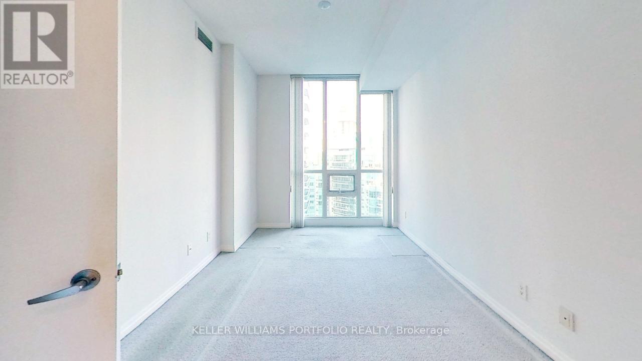 2506 - 12 Yonge Street, Toronto, Ontario  M5E 1Z9 - Photo 6 - C12522780