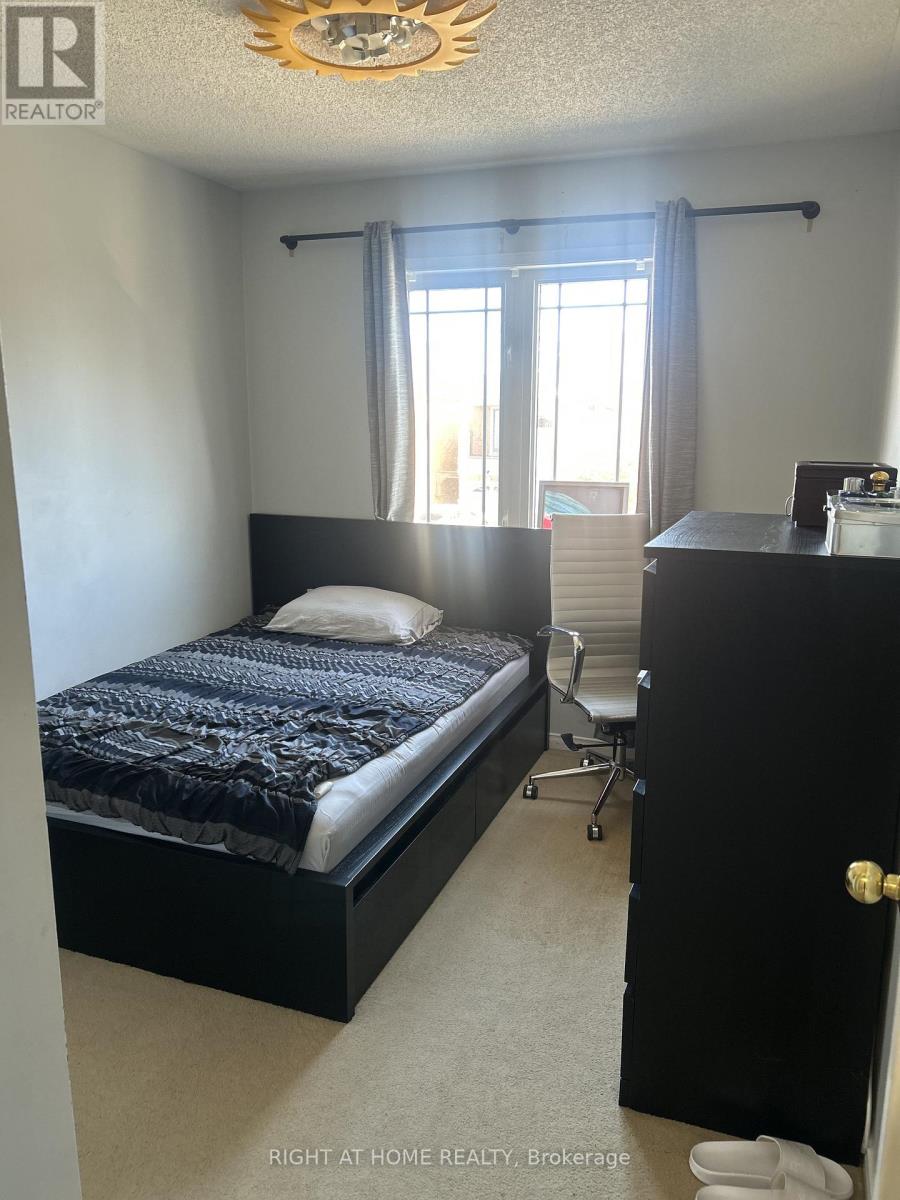 1983 Treetop Way, Pickering, Ontario  L1V 7C8 - Photo 5 - E12522922