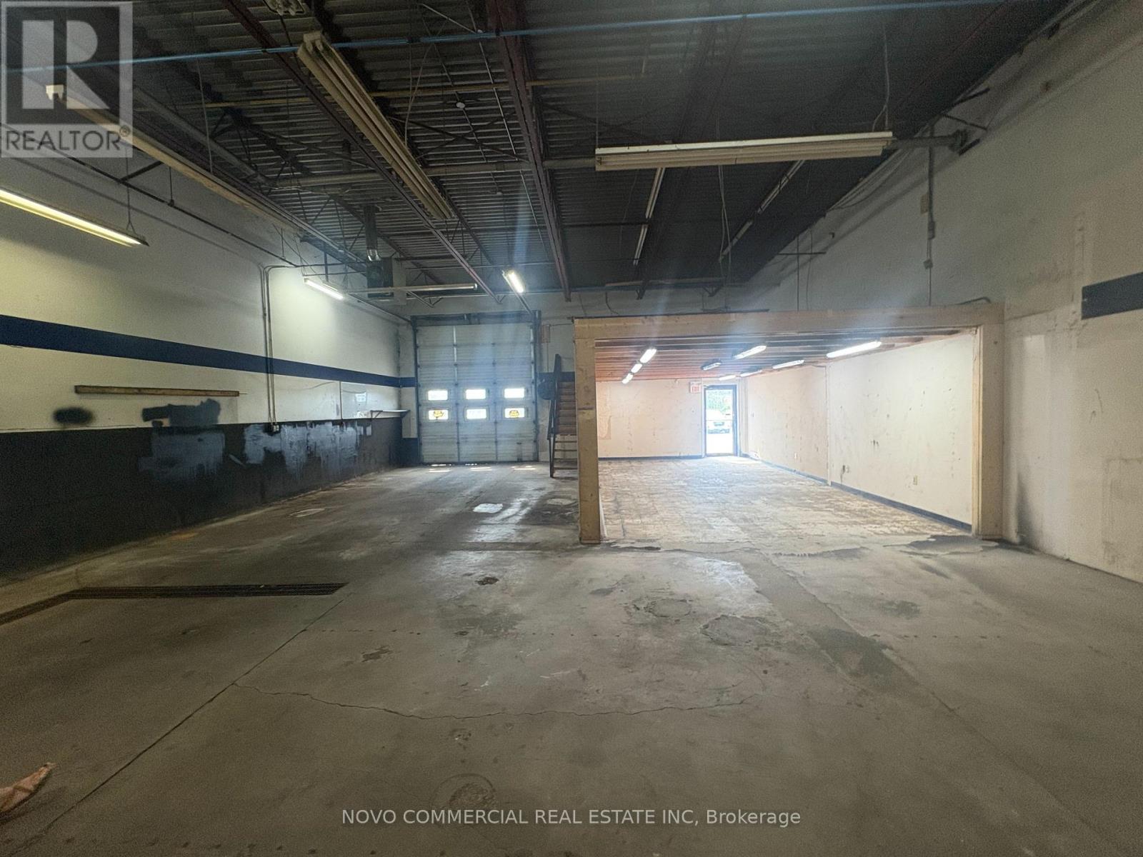 2 - 324 Memorial Avenue, Orillia, Ontario  L3V 5X6 - Photo 9 - S12251706