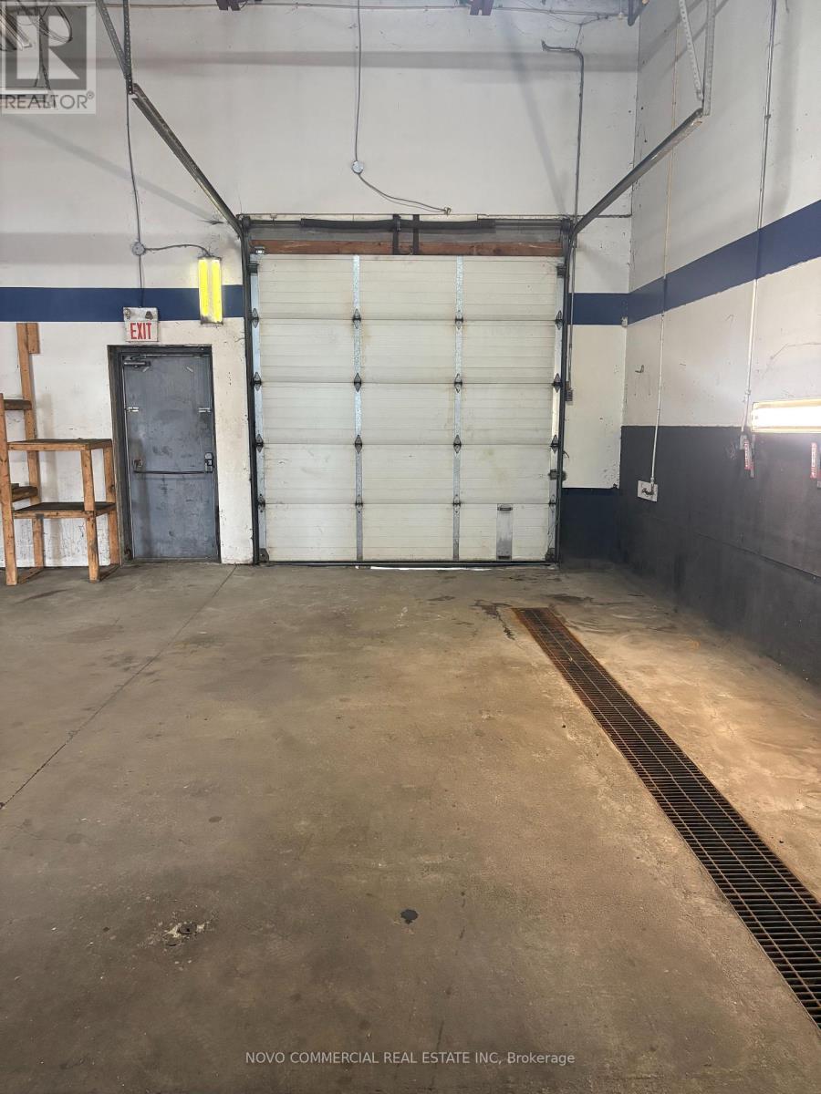 2 - 324 Memorial Avenue, Orillia, Ontario  L3V 5X6 - Photo 6 - S12251706