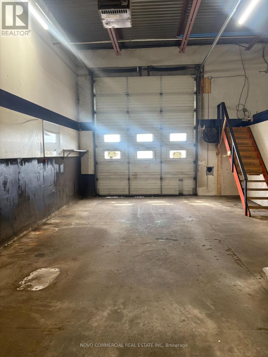 2 - 324 Memorial Avenue, Orillia, Ontario  L3V 5X6 - Photo 7 - S12251706