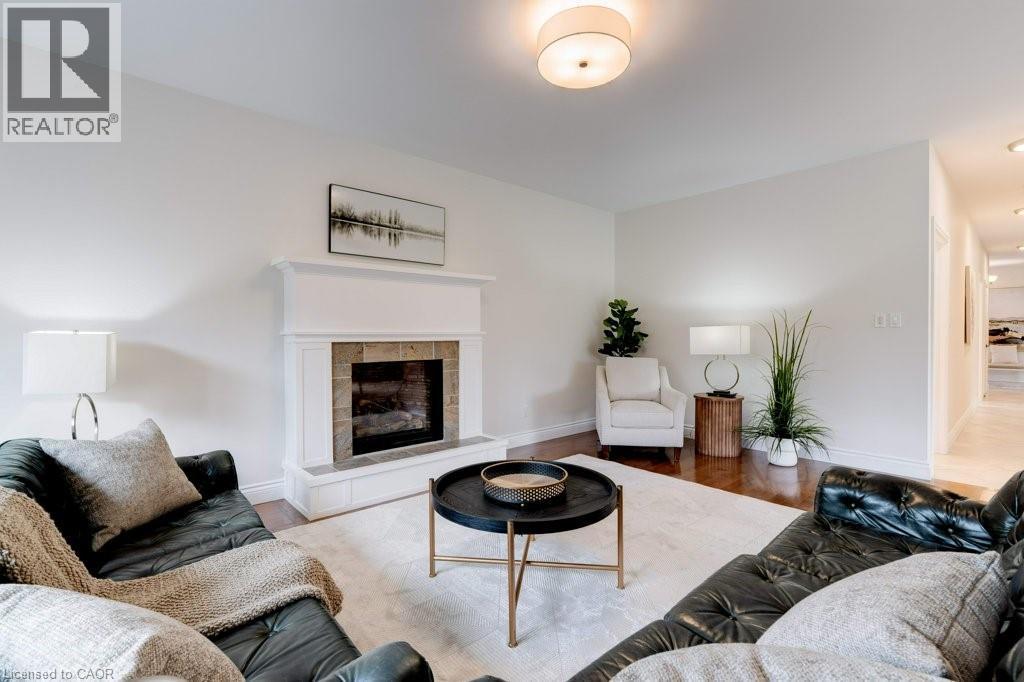 17 Tews Lane, Dundas, Ontario L9H 7N4 - Photo 17 - 40773214