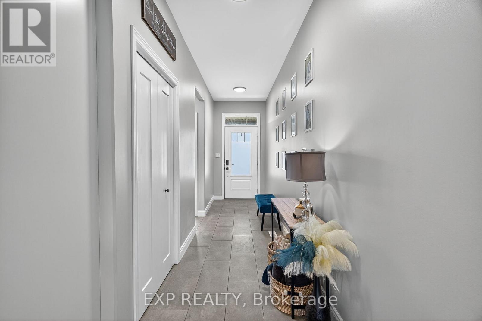 7 Mavety Court, Belleville, Ontario K8N 0R6 - Photo 4 - X12522850