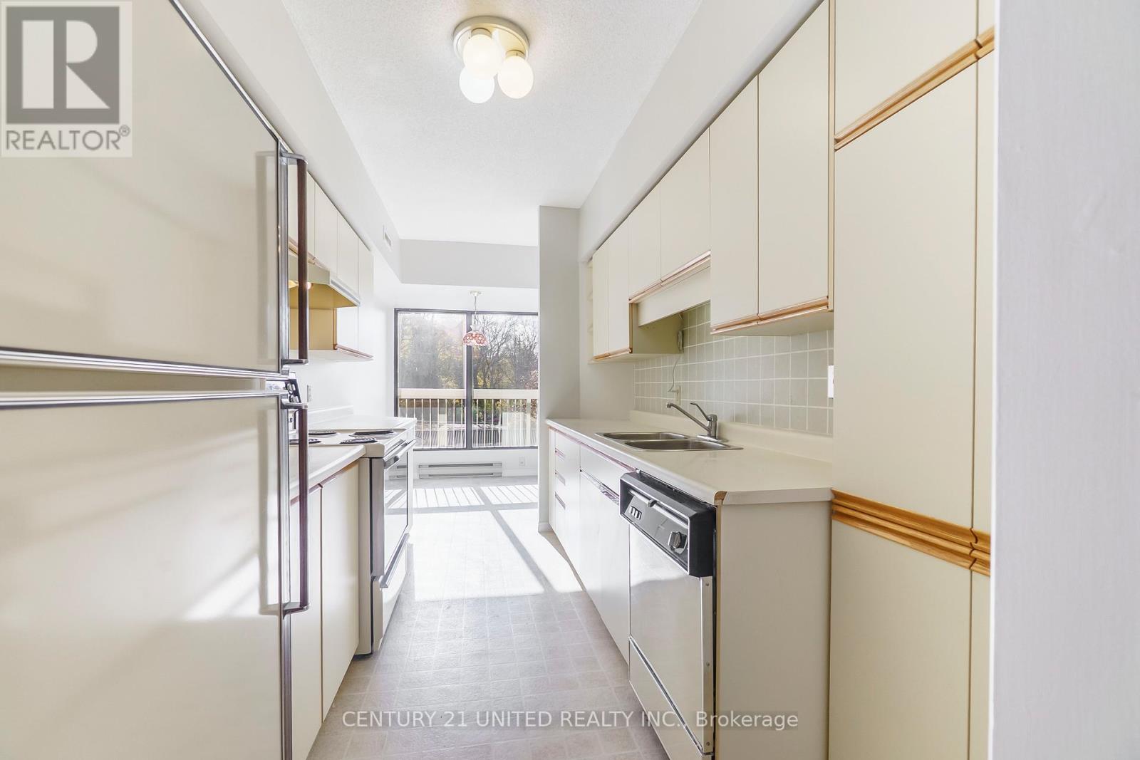 208 - 40 Auburn Street, Peterborough, Ontario K9H 2G2 - Photo 10 - X12522954