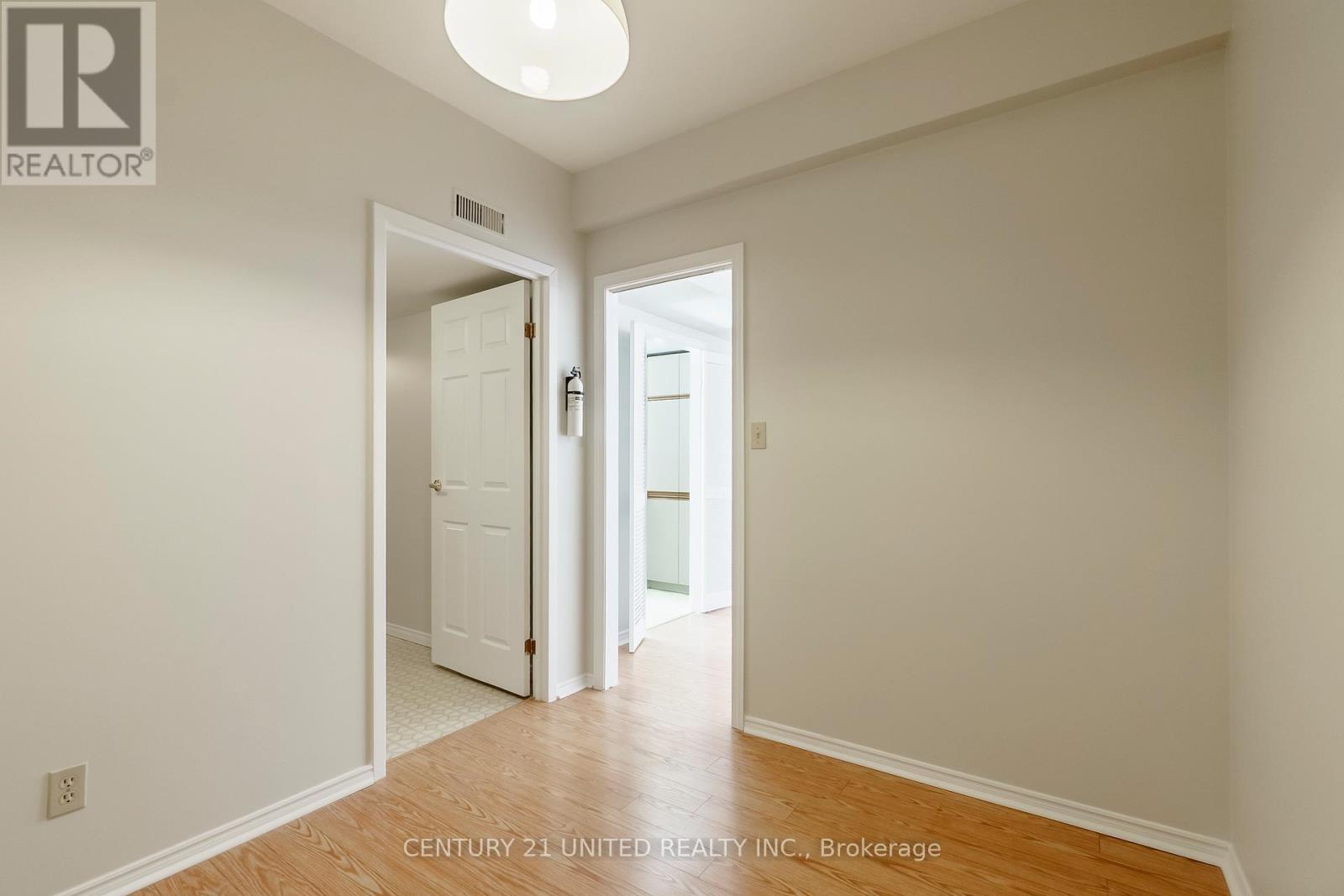 208 - 40 Auburn Street, Peterborough, Ontario K9H 2G2 - Photo 19 - X12522954