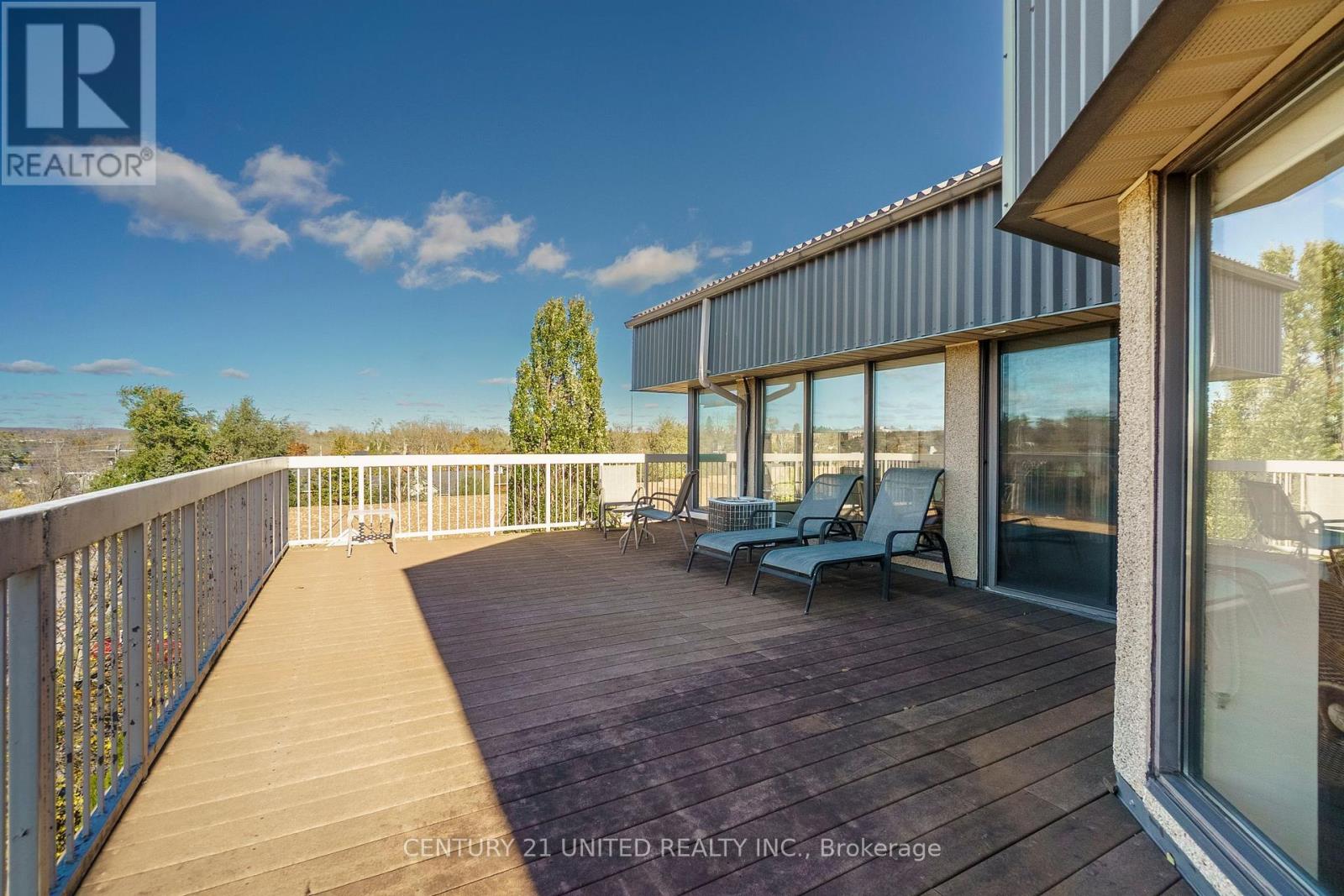 208 - 40 Auburn Street, Peterborough, Ontario K9H 2G2 - Photo 25 - X12522954