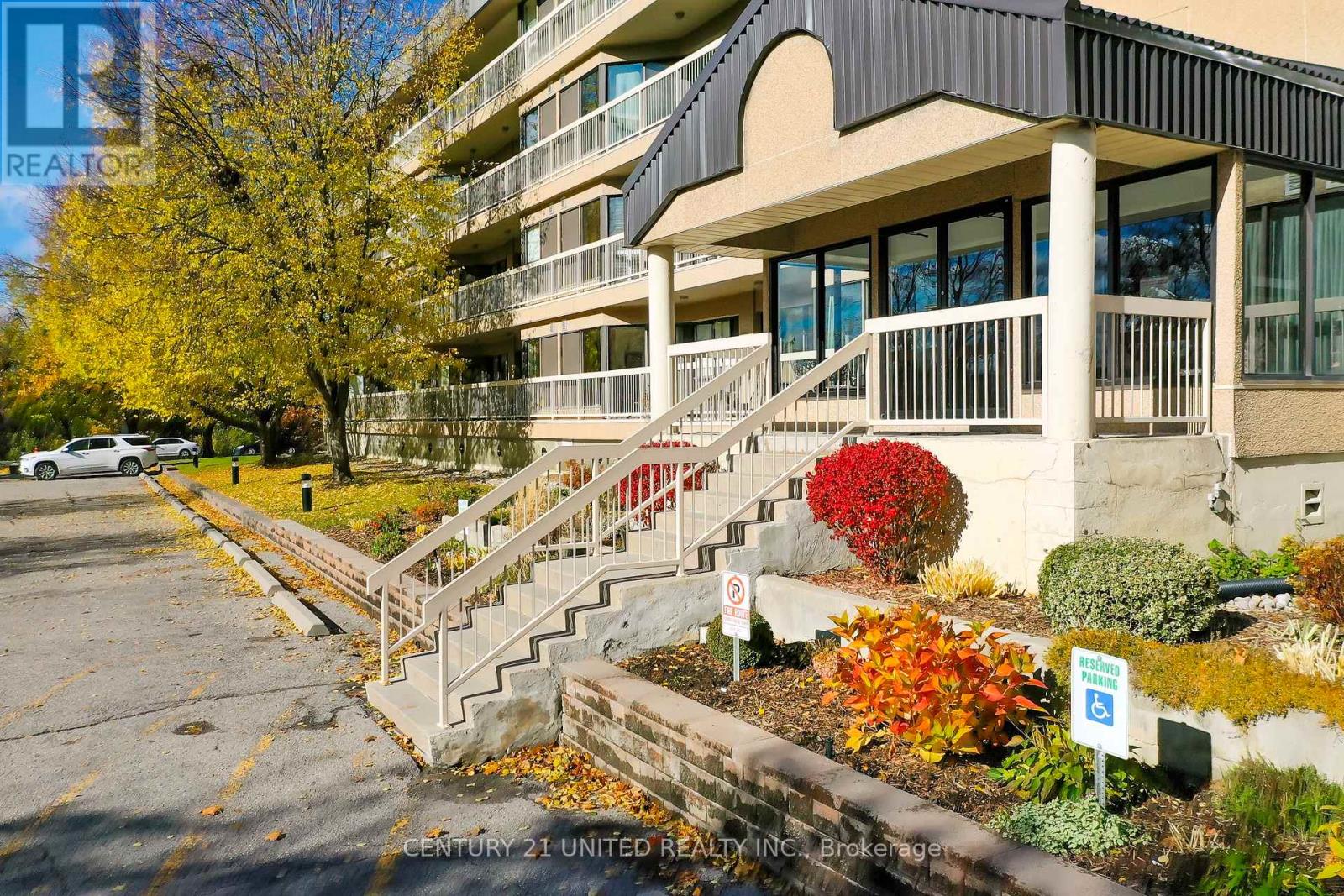 208 - 40 Auburn Street, Peterborough, Ontario K9H 2G2 - Photo 3 - X12522954